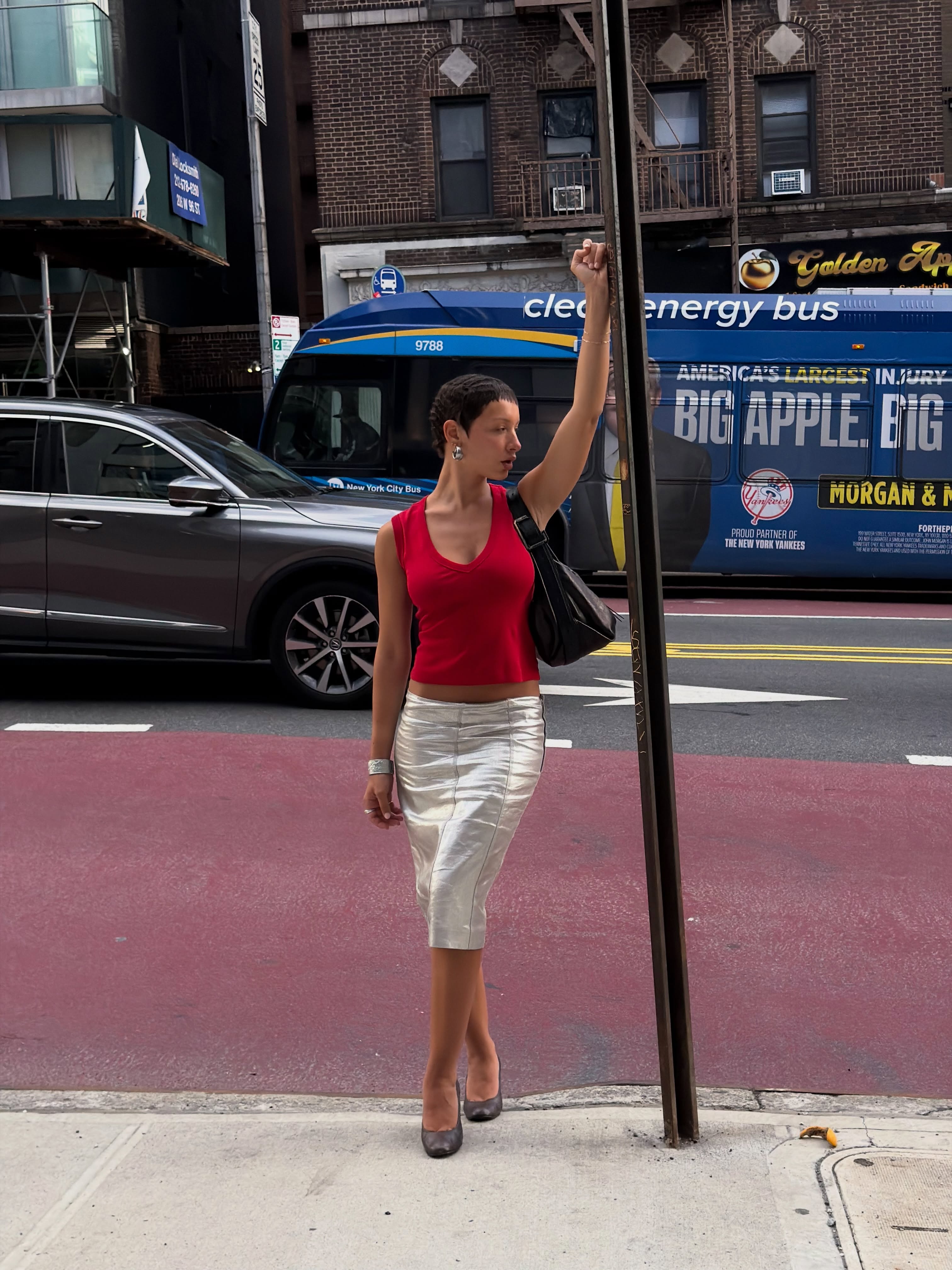 An image of a woman wearing summer ballet flats outfit idea 2026