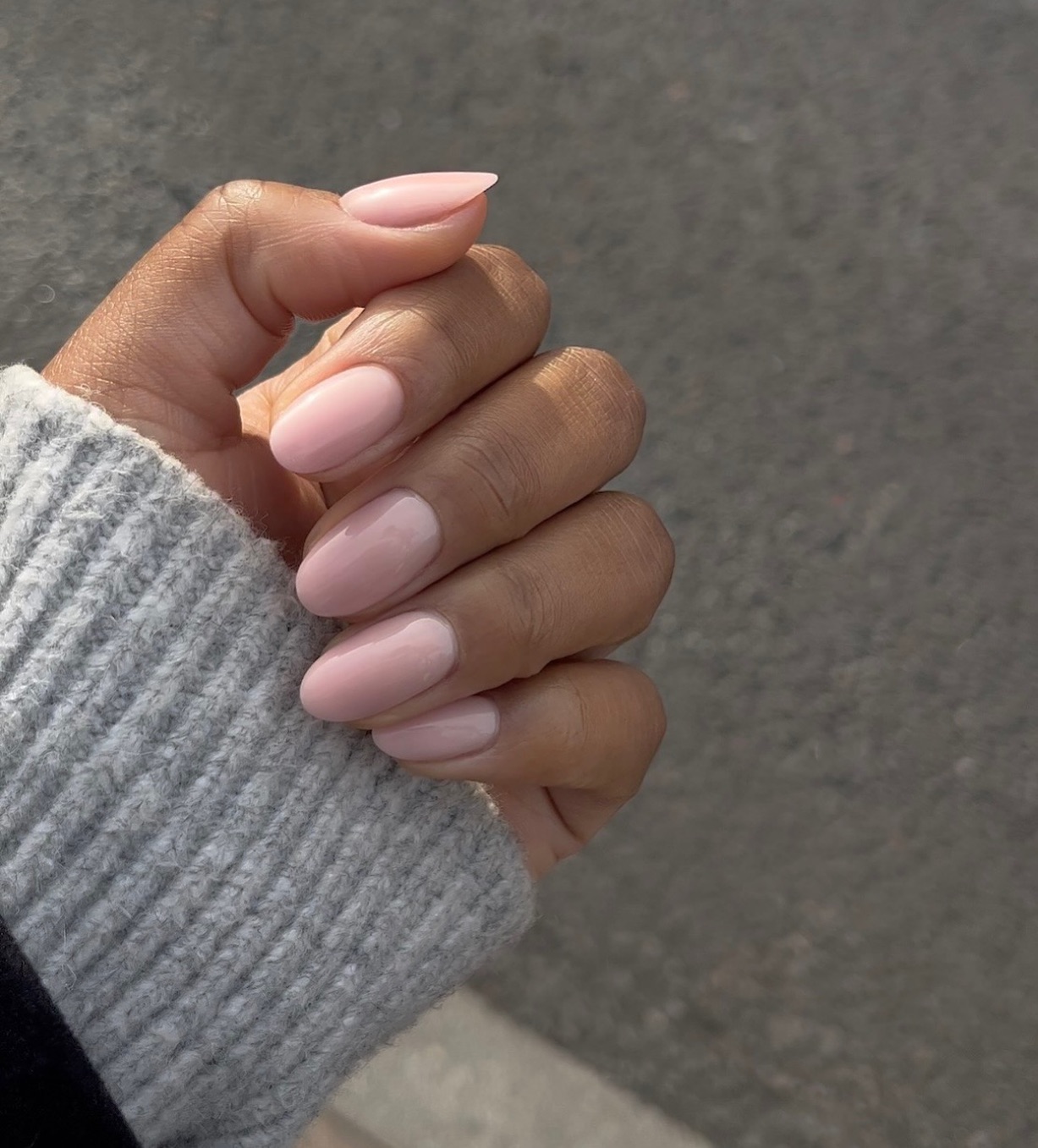 @paintedbyjools baby pink nails