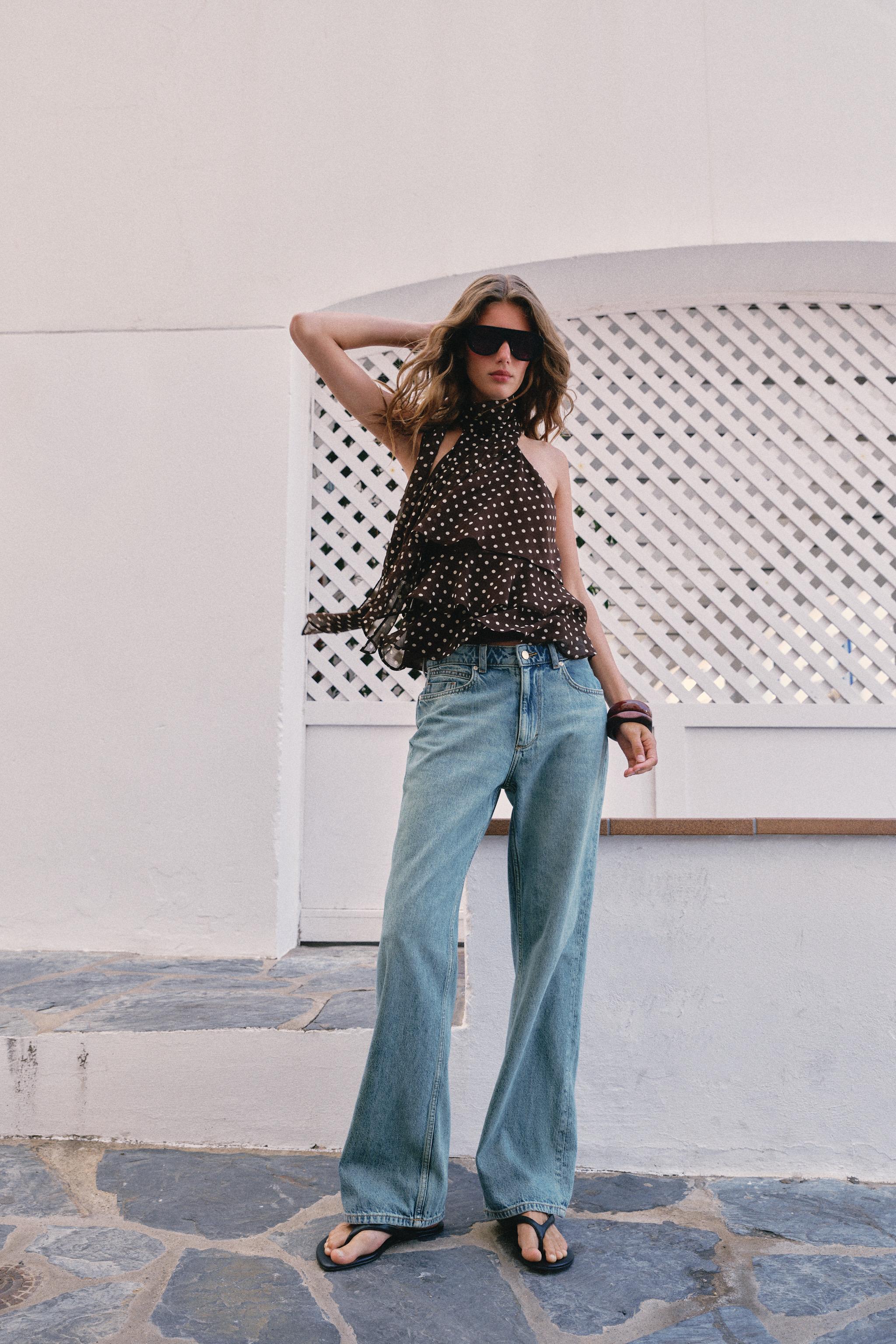 Ruffled Halter Neck Top With Dots