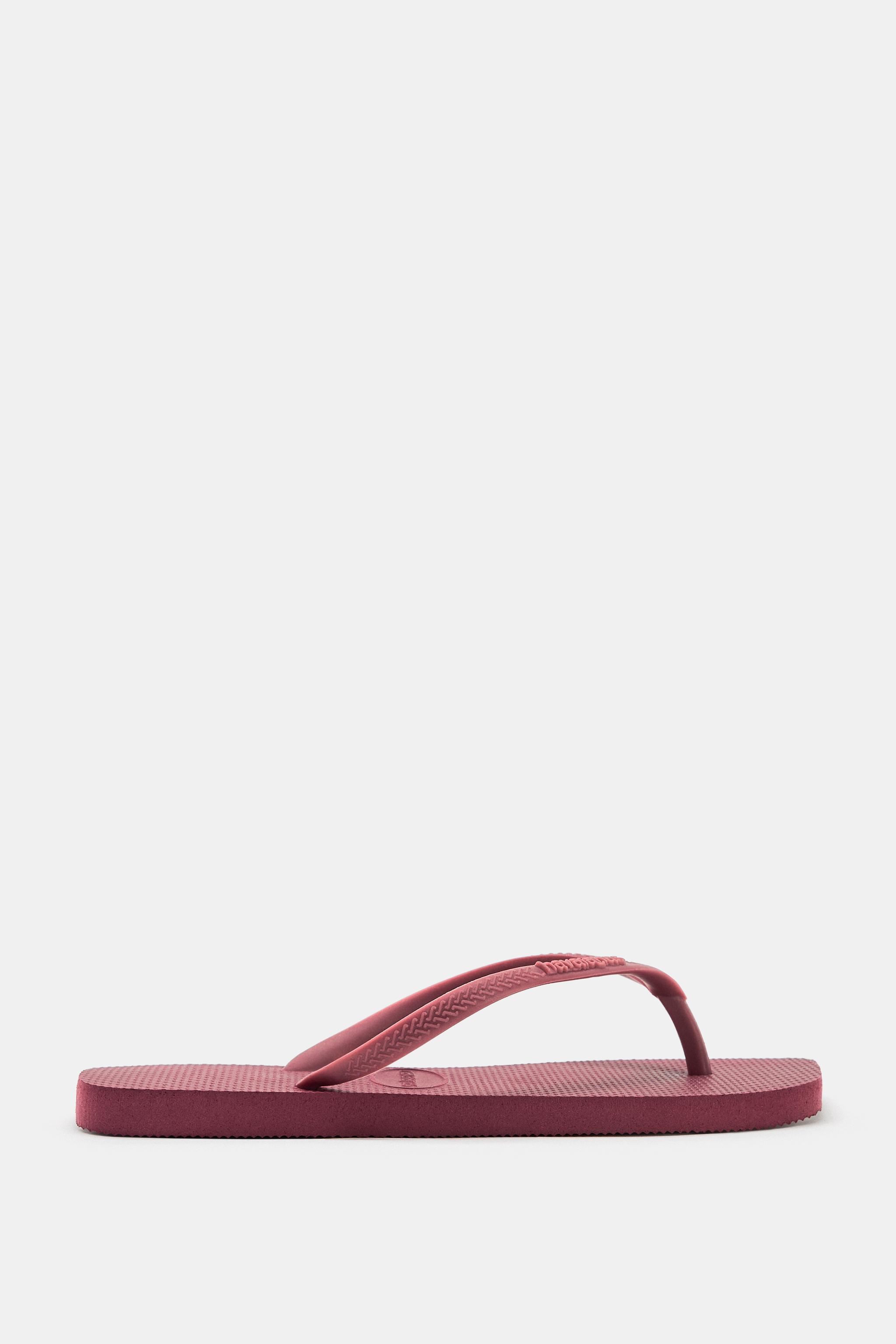 Havaianas &reg; X Zara Sandals