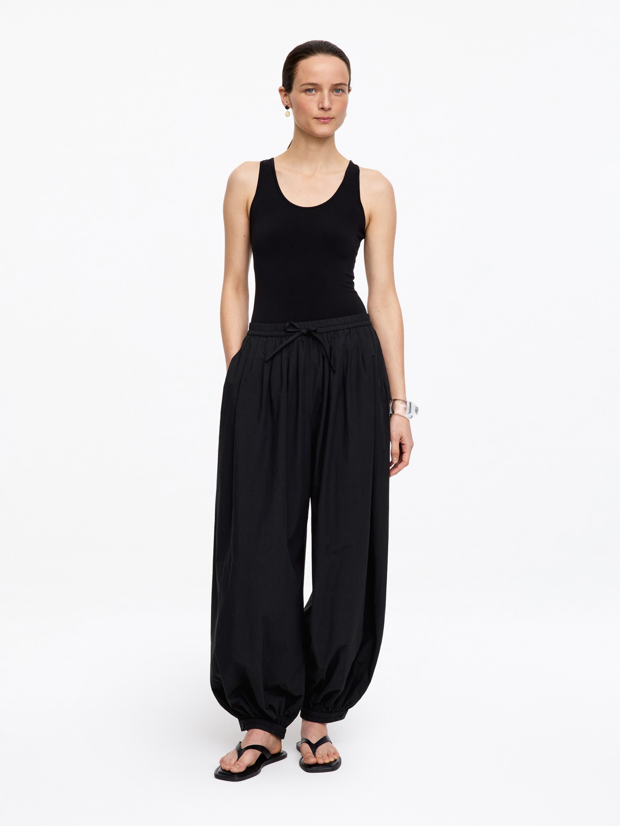 Balloon Cotton Trousers &ndash; Black &ndash; Women &ndash; Arket Gb