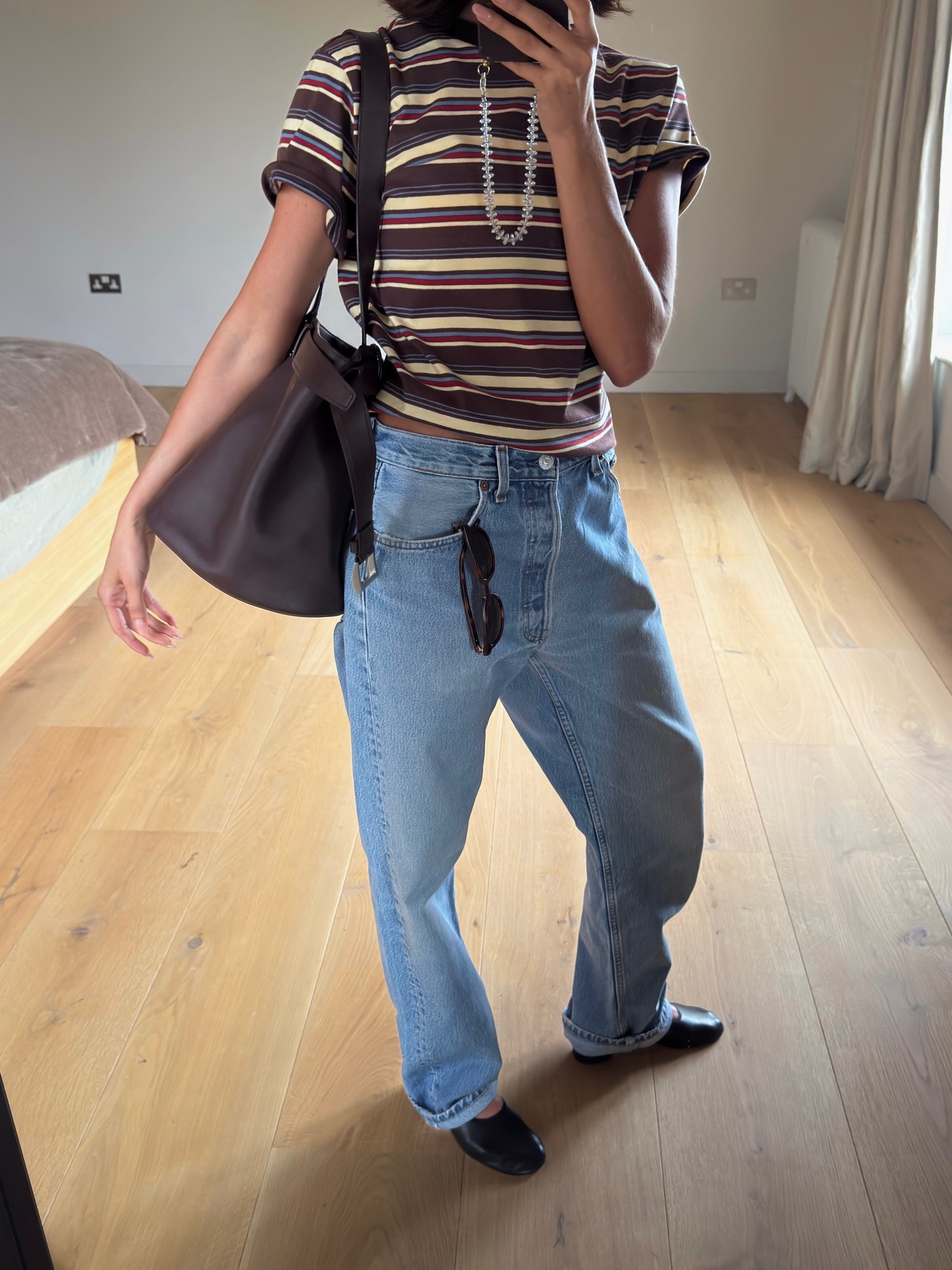 Woman wearing a Calvin Klein jeans outfits.