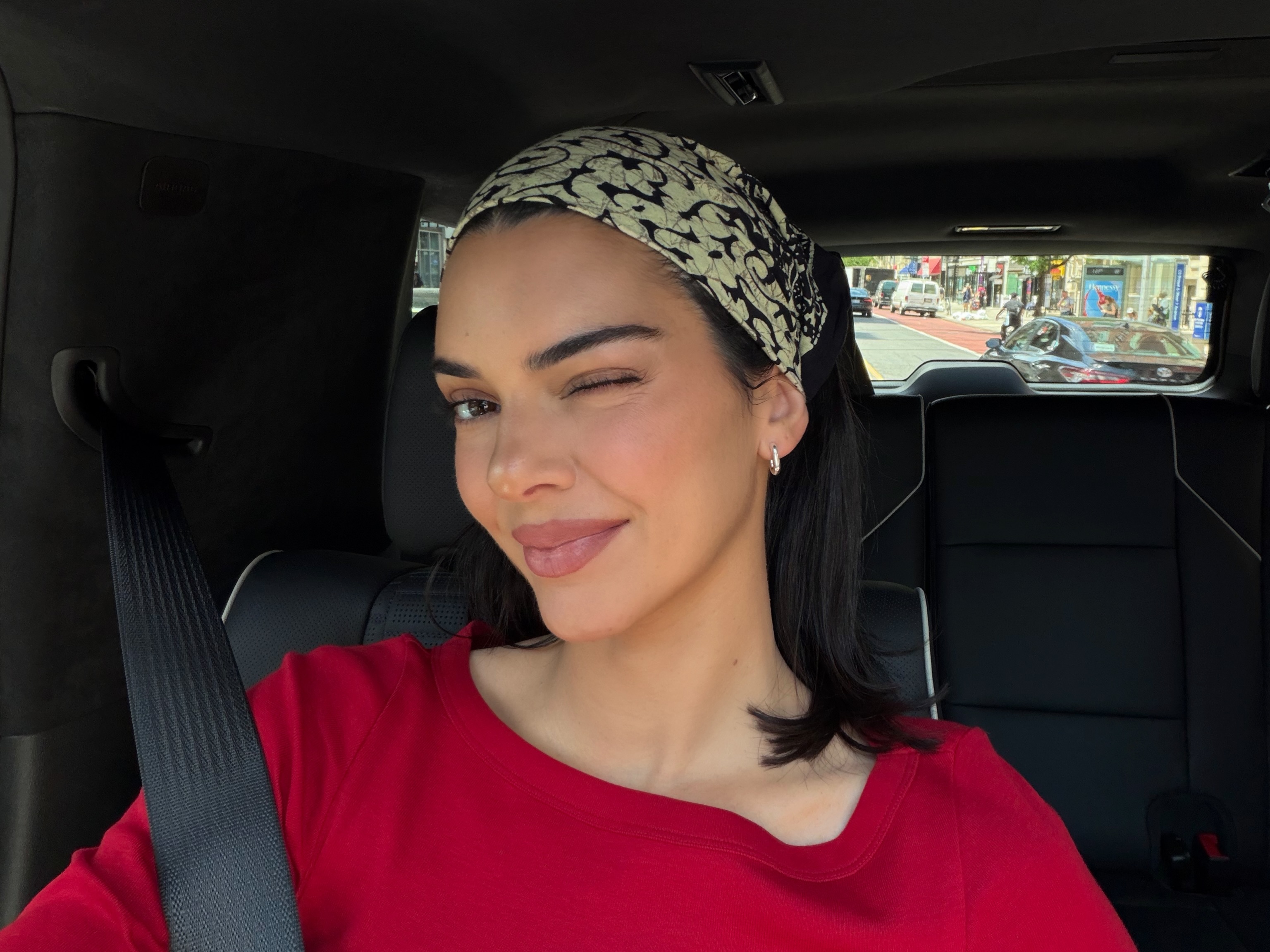 Kendall Jenner wears a bandana summer fashion trends 2026