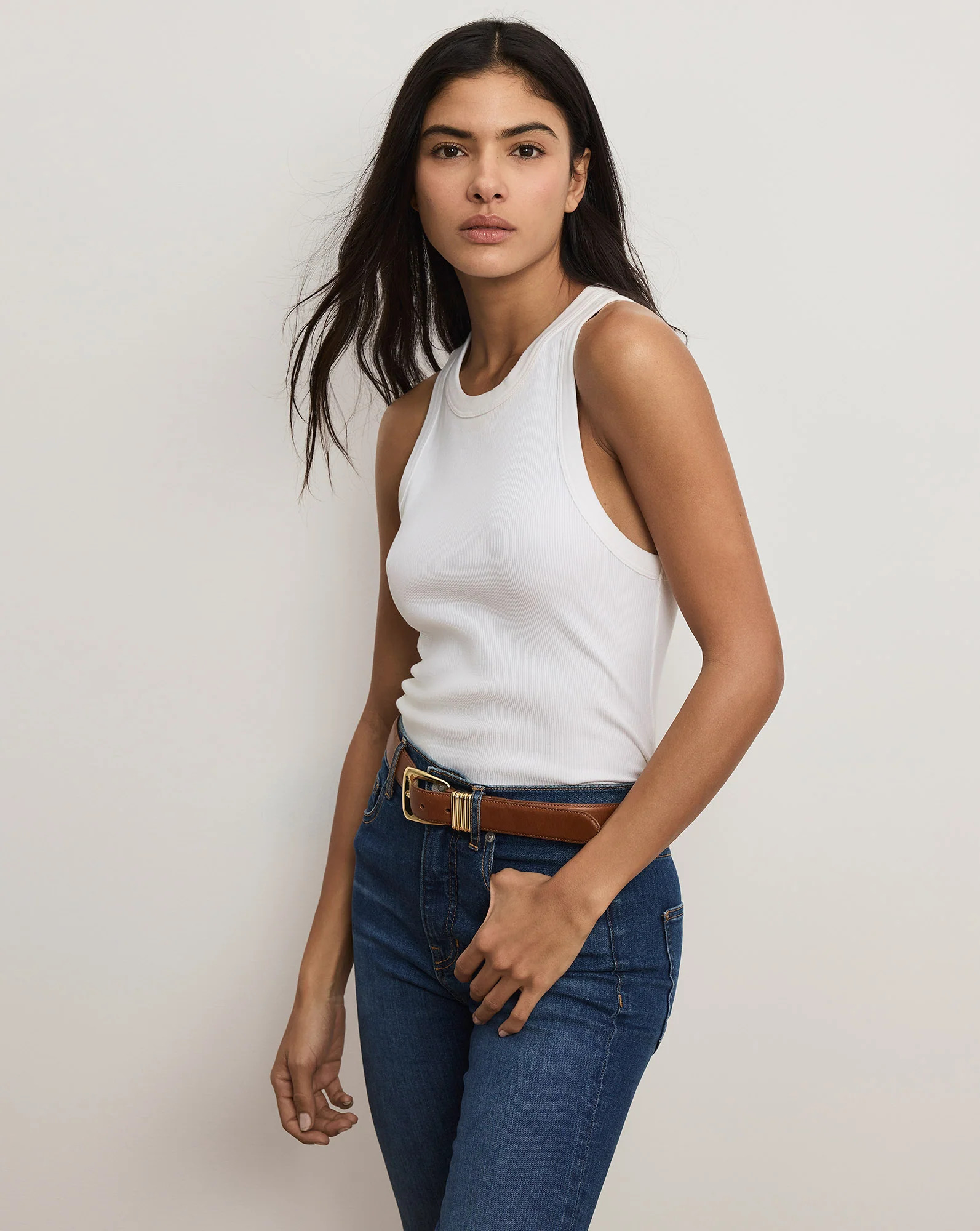 Cropped ribbed vest in white