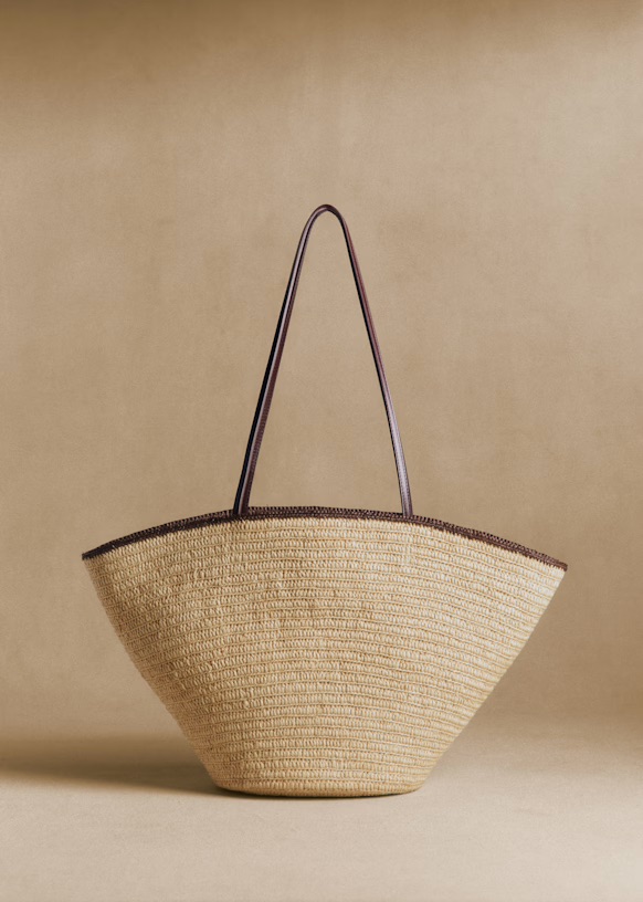 S&eacute;zane, Maia Basket