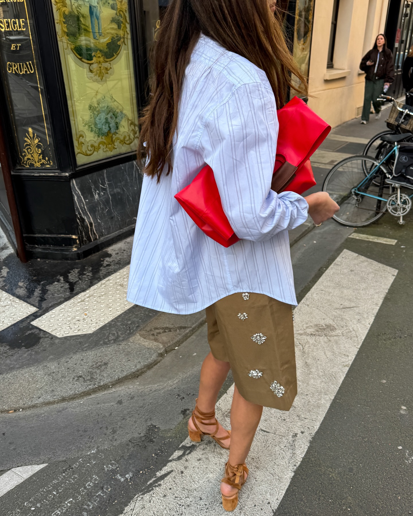 An image of a woman wearing lace up sandal outfit summer 2026