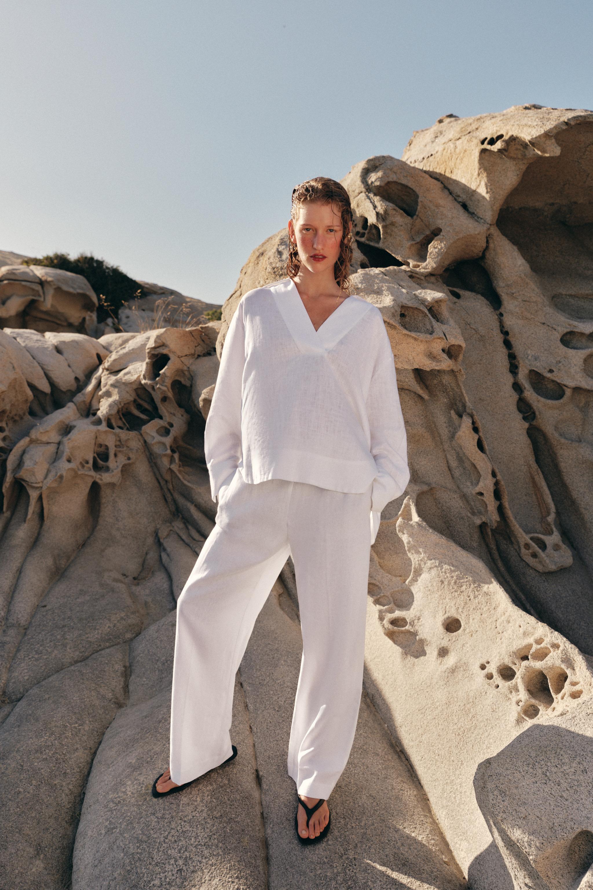 Linen Blend Blouse With Polo Collar - White - Xs