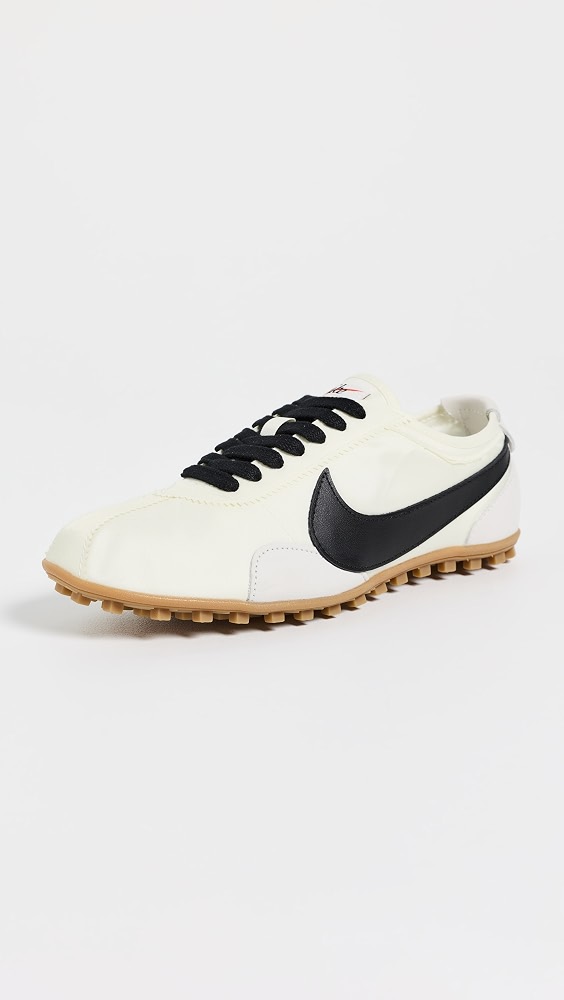 Moon Shoe Og Sneakers - Sail/black/sail