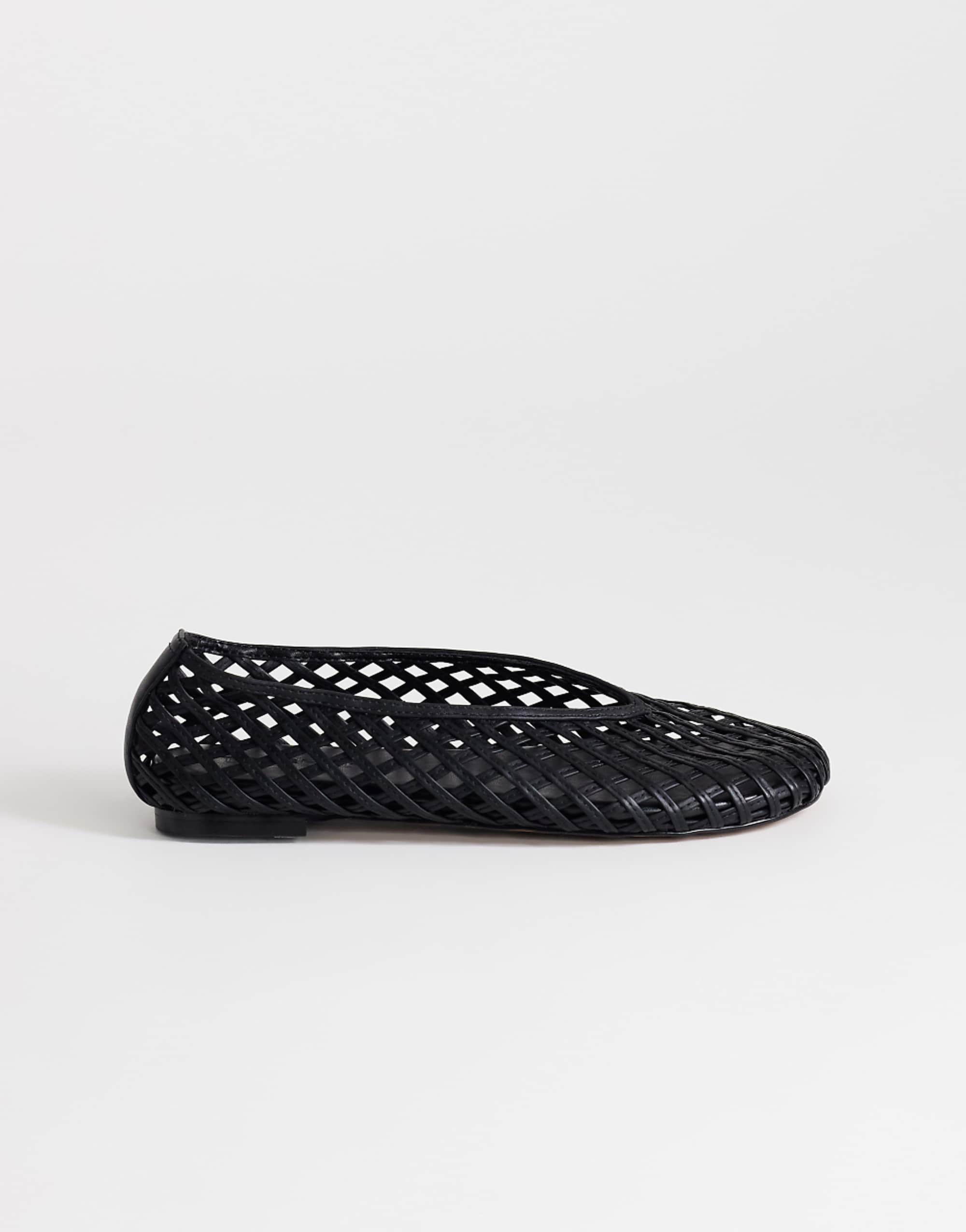 Topshop Luna Woven Ballet Flat in Black