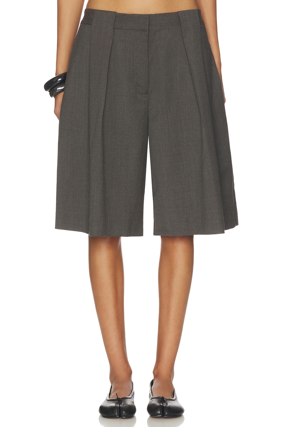 Wool Pleat Loop Shorts