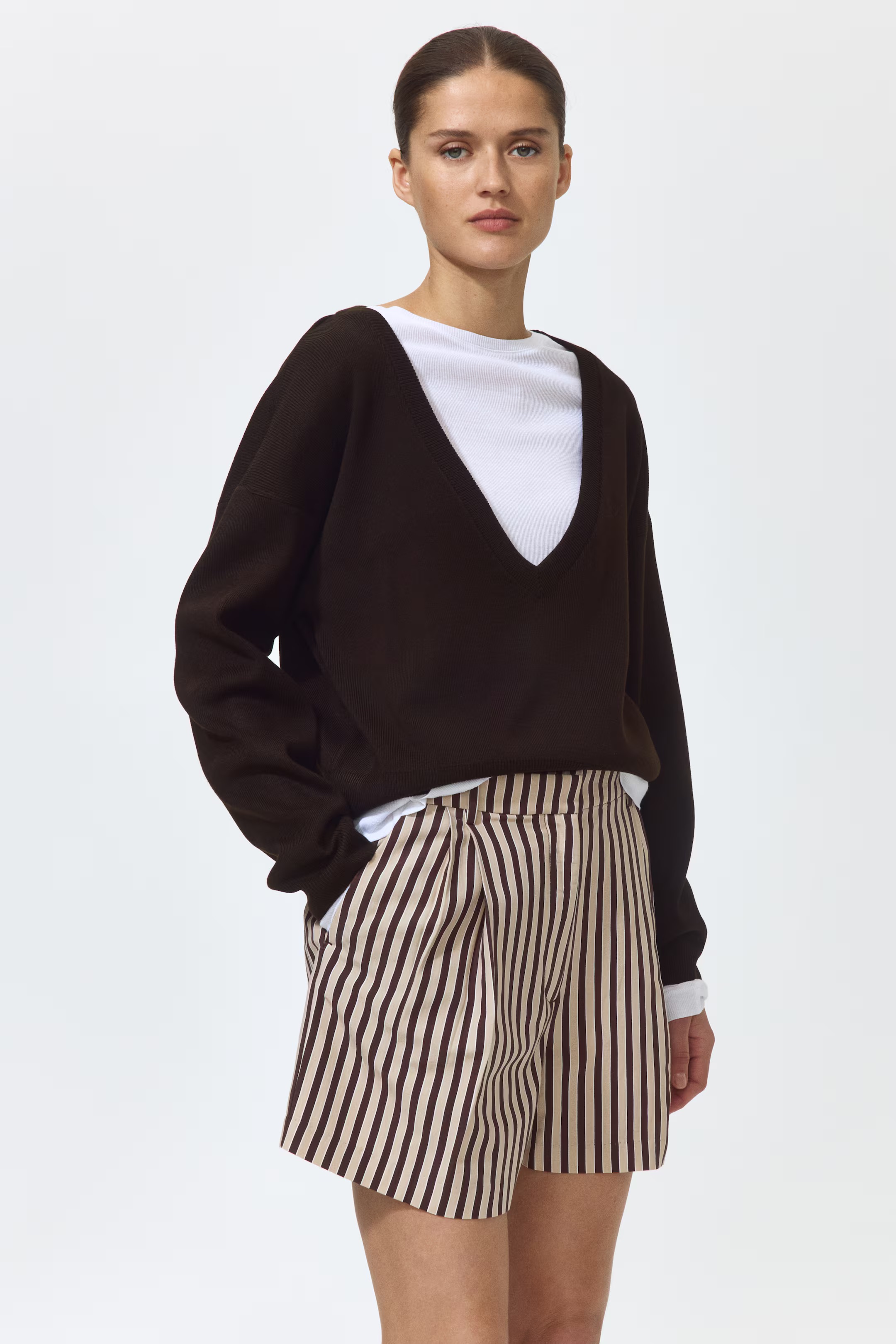 H&M, Tailored Linen-Blend Shorts