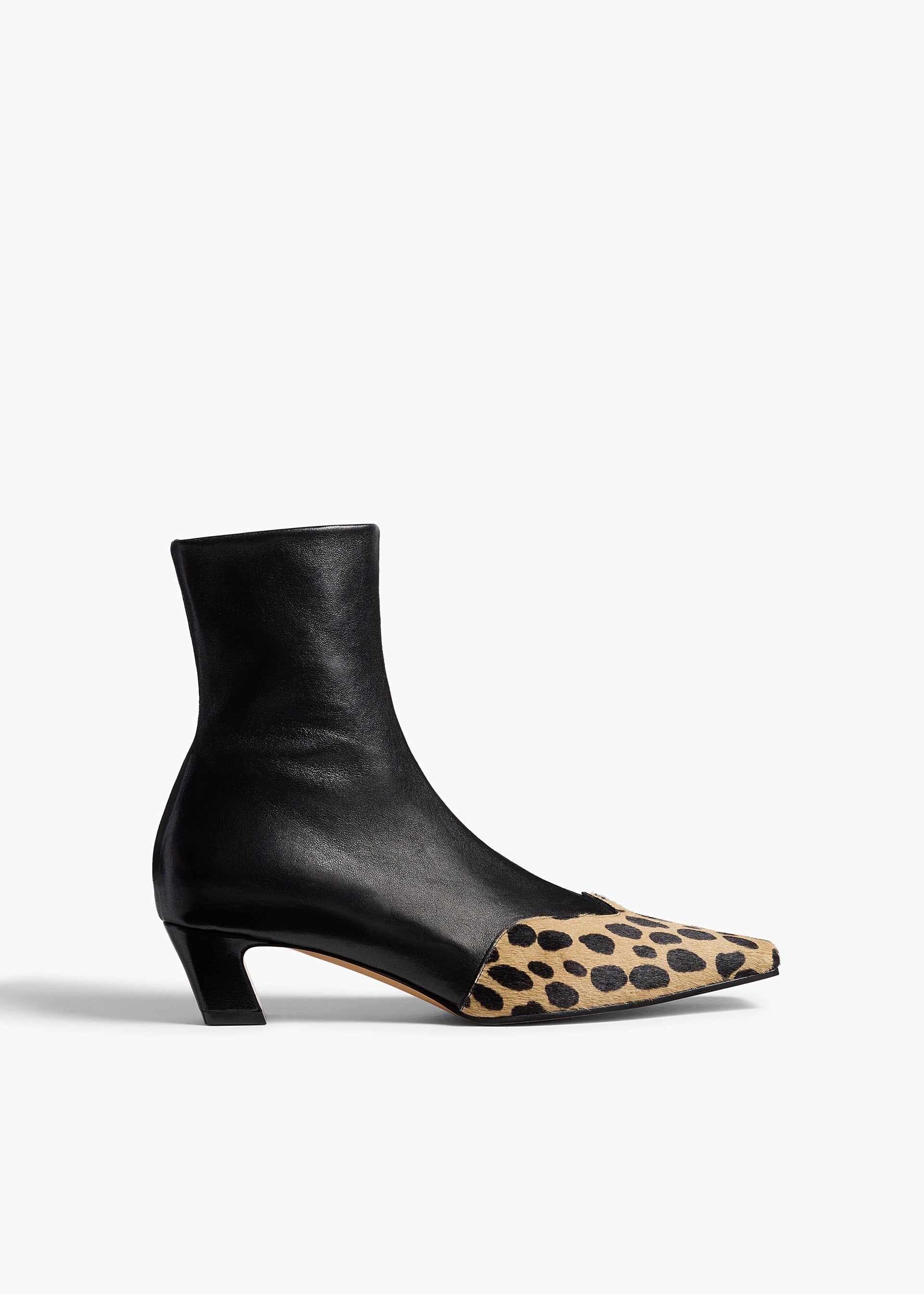 Nevada Stretch Low Boot in Black Leather With Hyena Print Haircalf - 35 / Camel / Black / Upper80%ll20%clsole100%cl