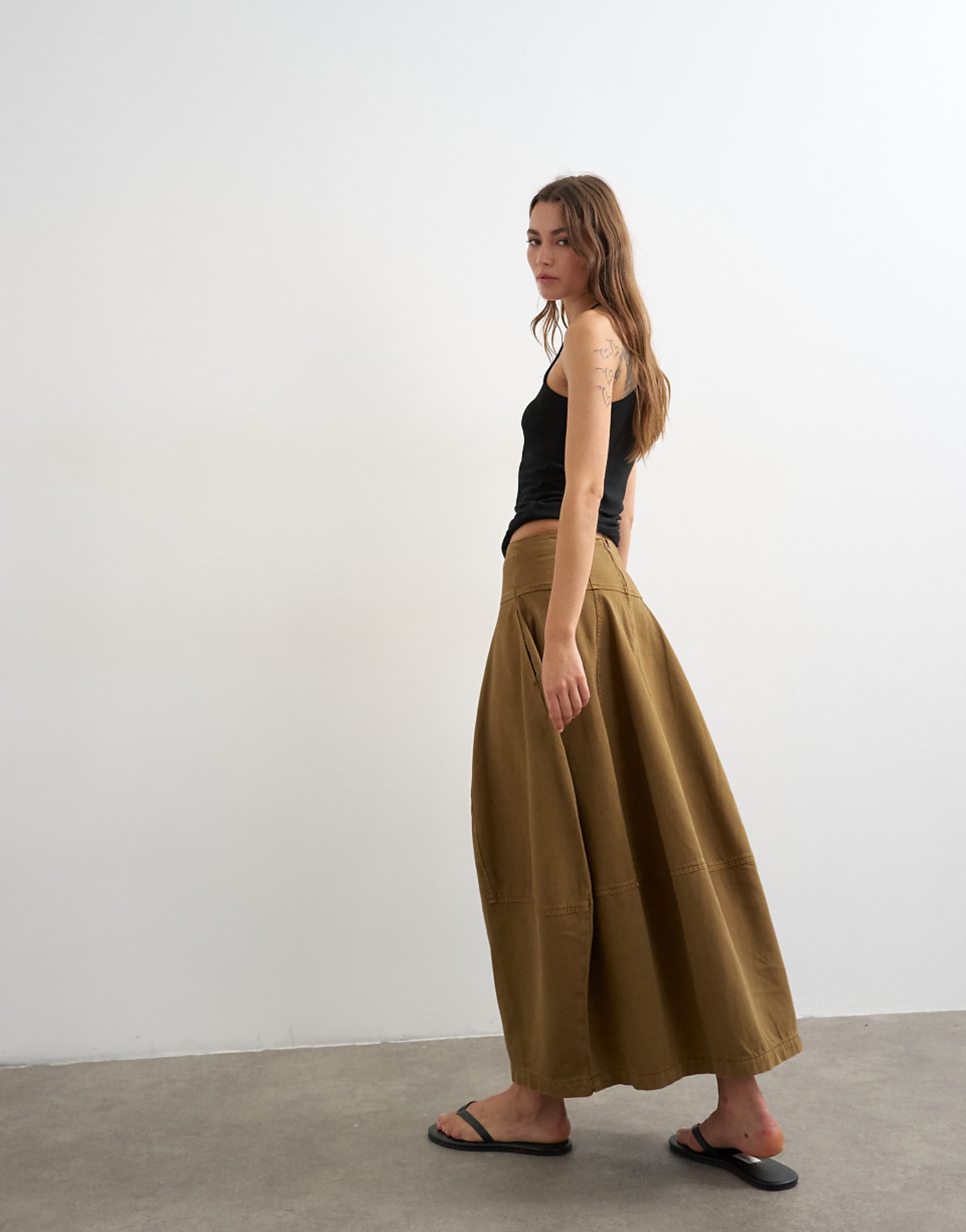 Topshop Denim Barrel Seamed Maxi Skirt in Cumin