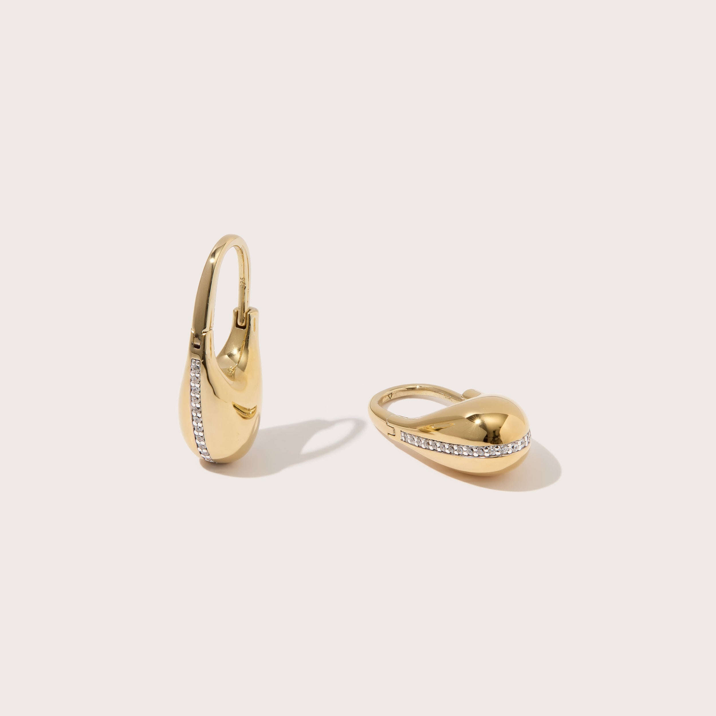 Pav&eacute; Roscida Drop Hoops