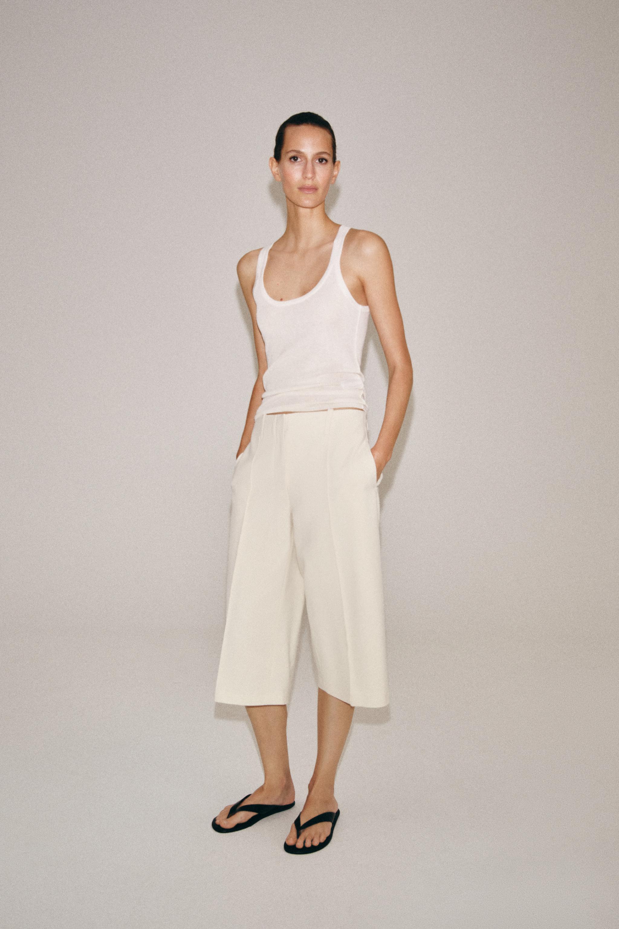 Zw Collection Straight Darted Bermuda Shorts - Beige - Xs