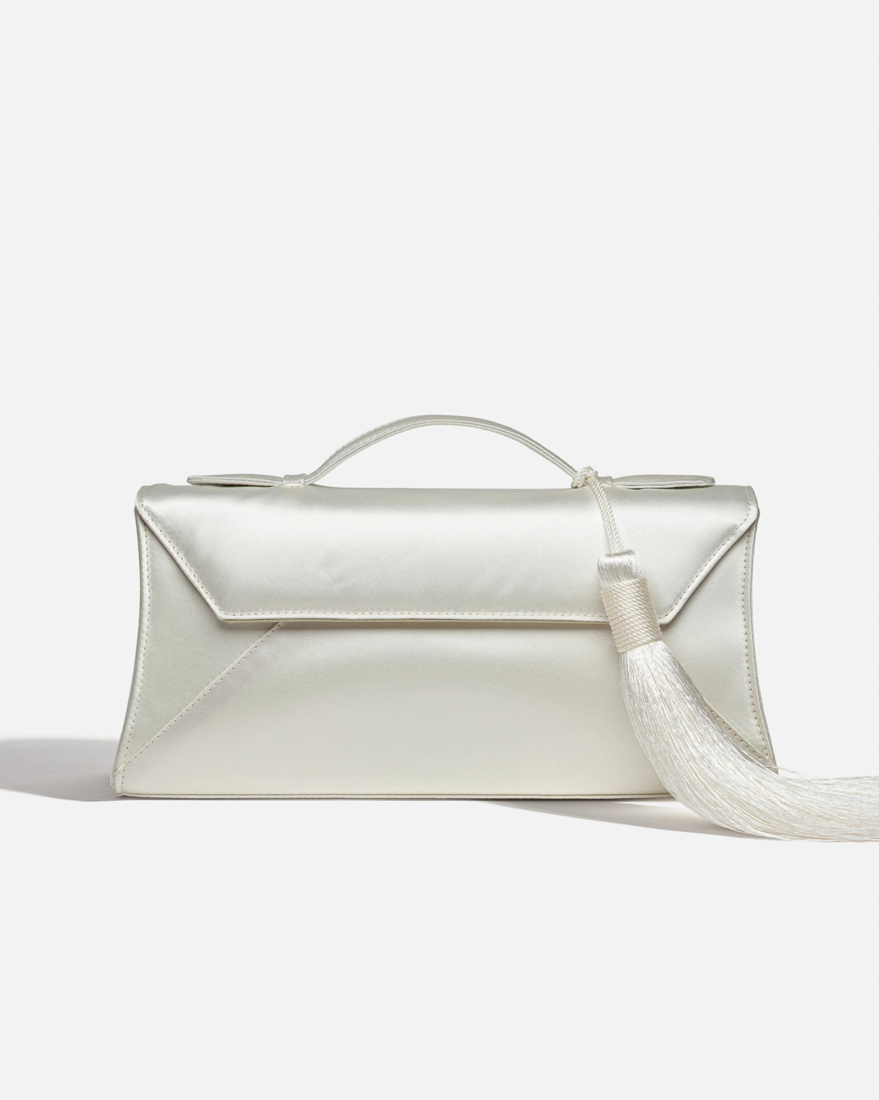 Cassandra Clutch