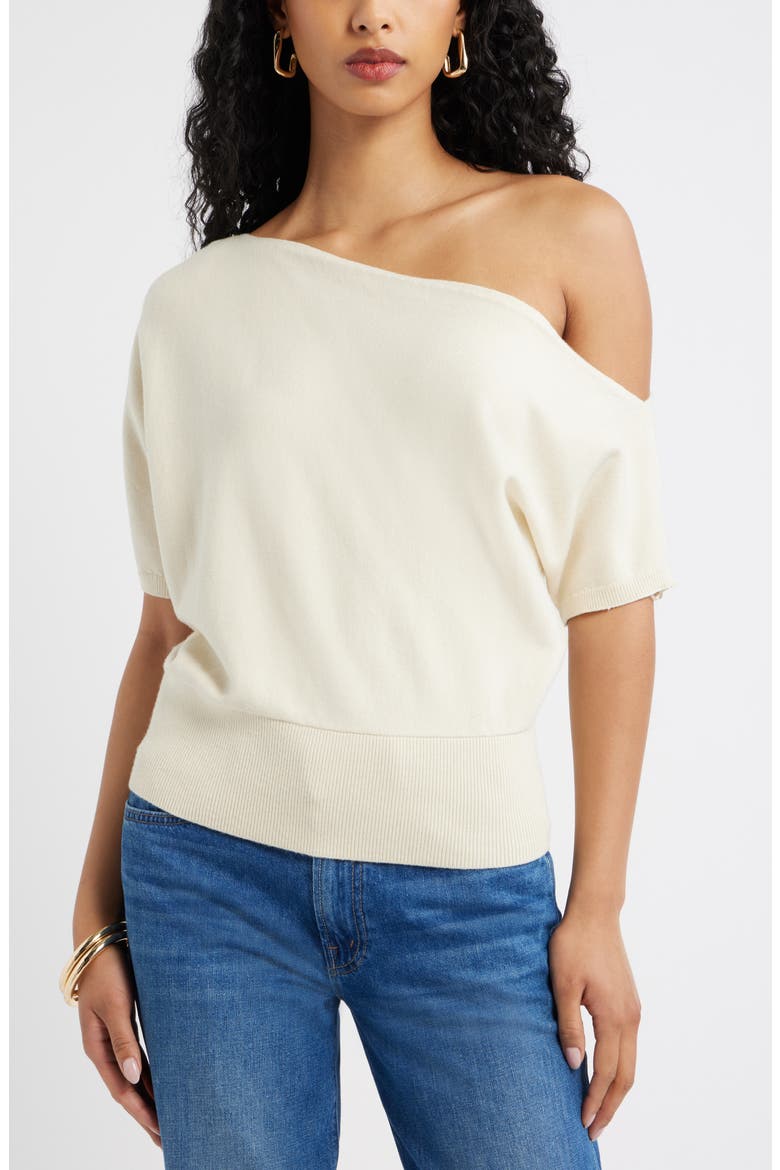 One-Shoulder Short Sleeve Sweater