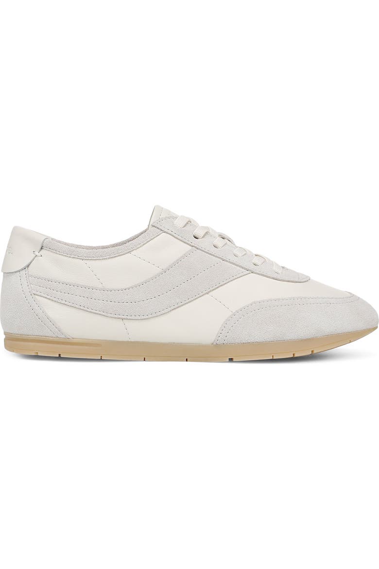 La Runner Sneaker