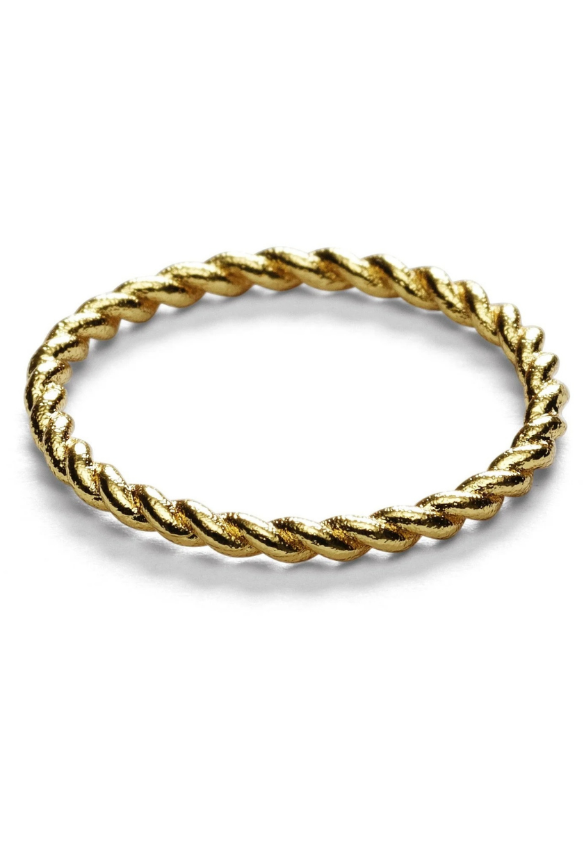 Anni Lu, Twisted Ring