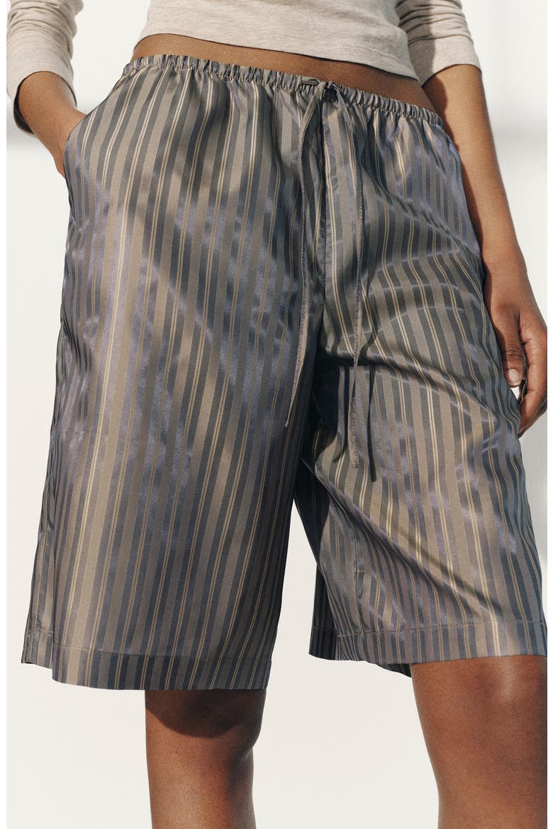 Sandy Striped Shorts