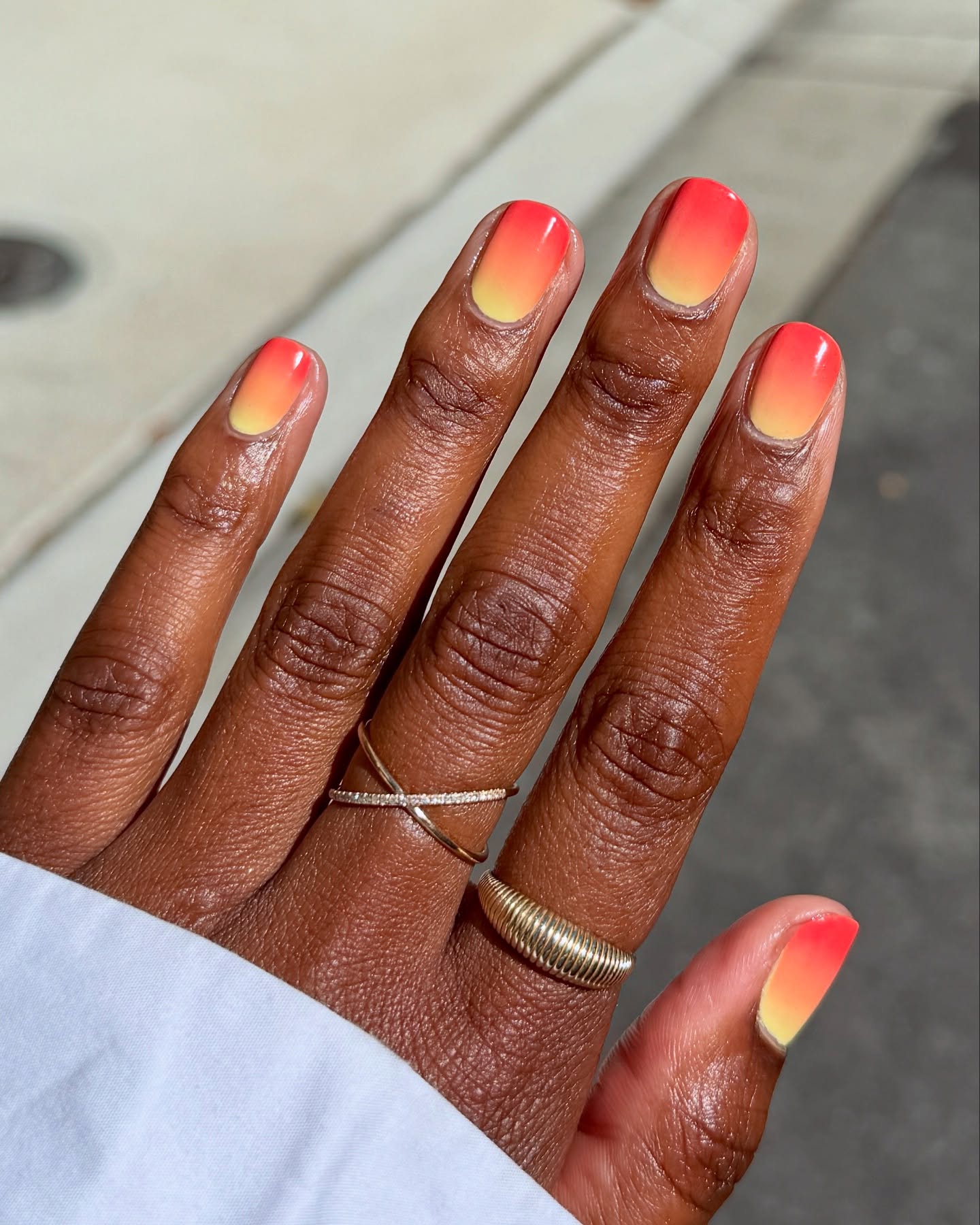 sunset summer ombre nails @lolo.nailedit