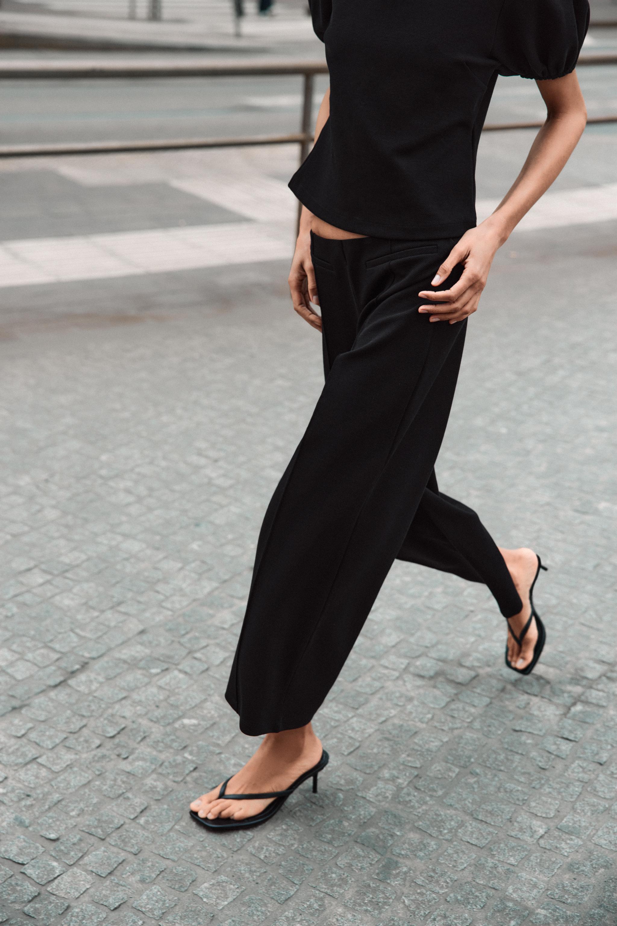 Leather Strappy Heel Sandals - Black - 2