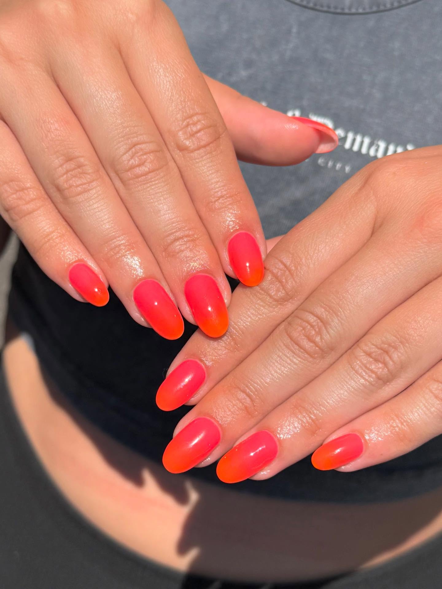 Summer Ombre Nails