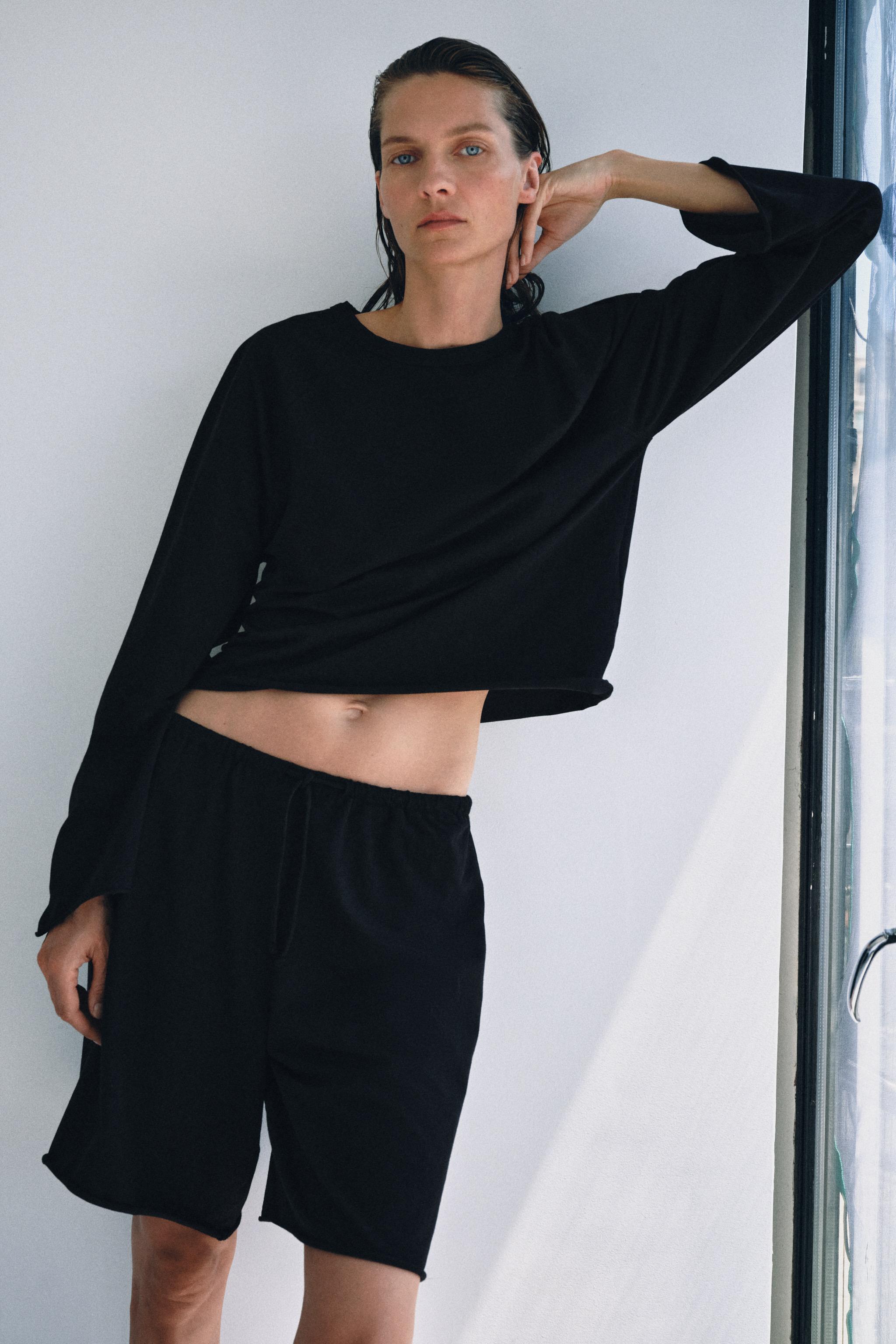 Cotton Drawstring Bermuda Shorts - Black - S