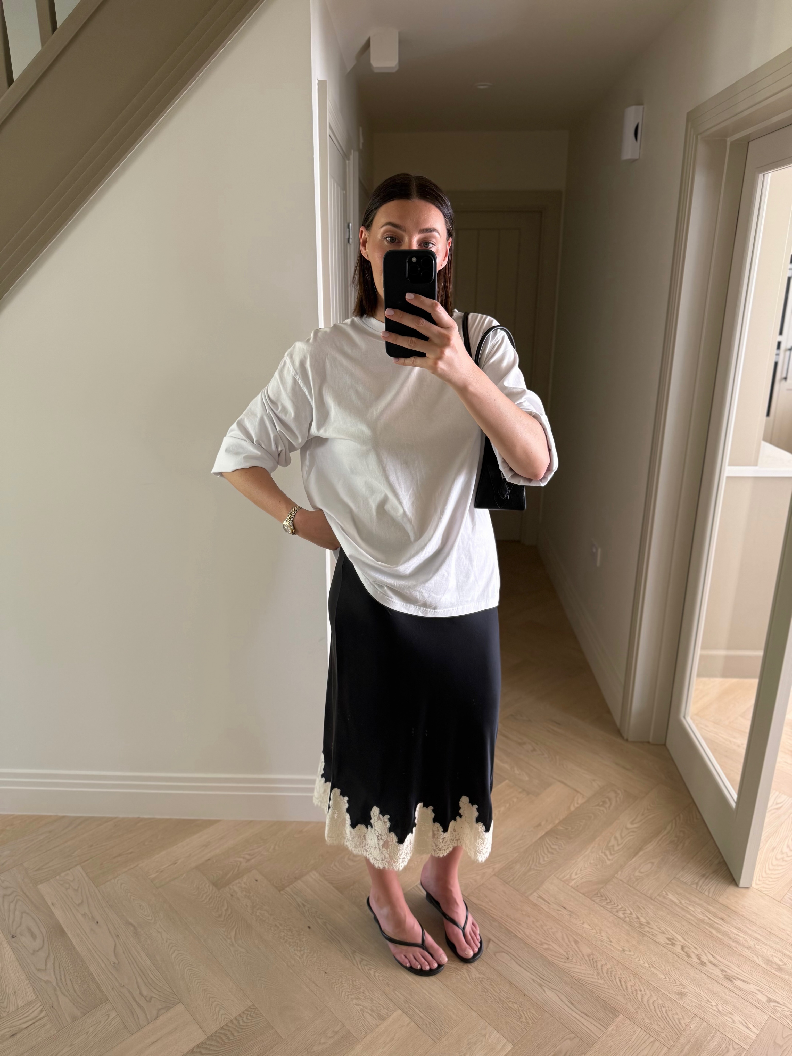 @sarahlouiseblythe in wedge sandal styling with summer skirts