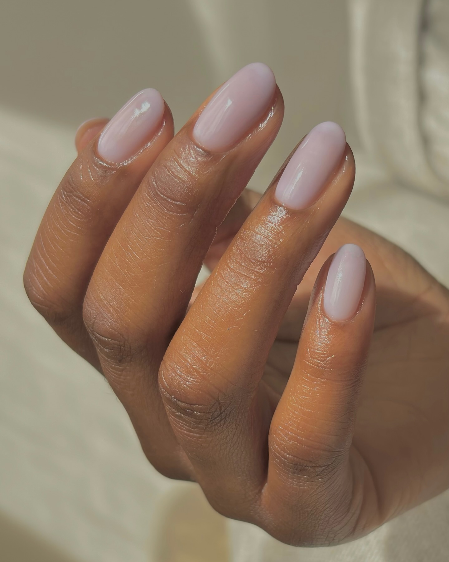 @paintedbyjools lavender haze manicure