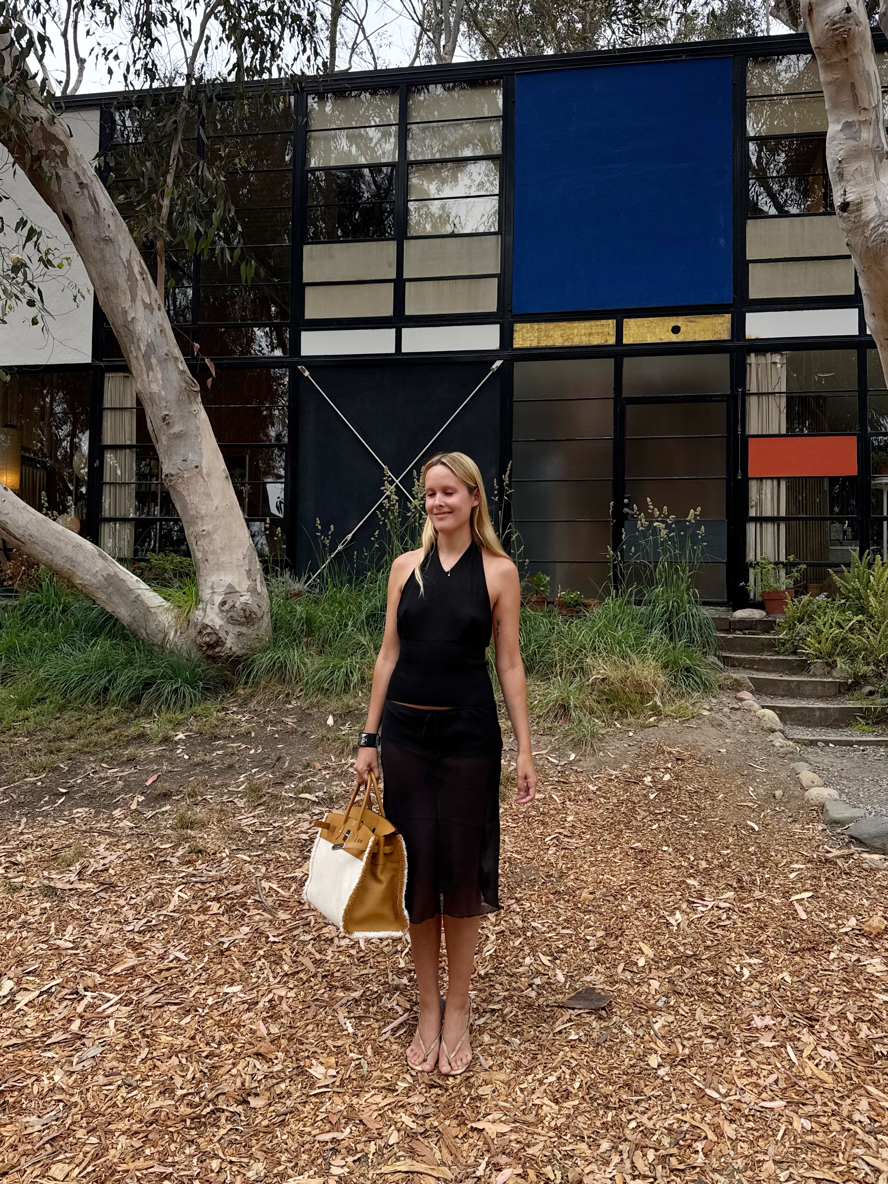 A woman wearing light-latte shoes in summer 2026.