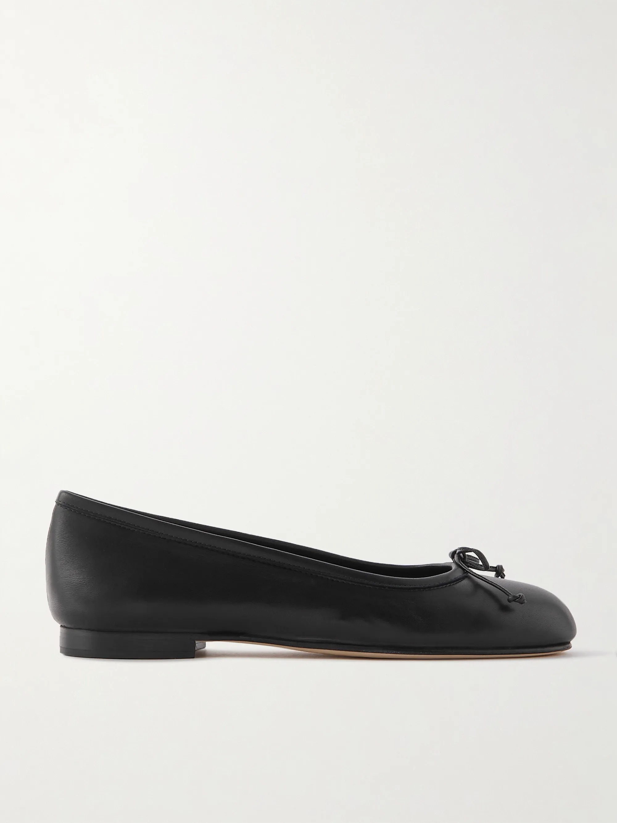 Manolo Blahnik, Veralli Ballet Flats
