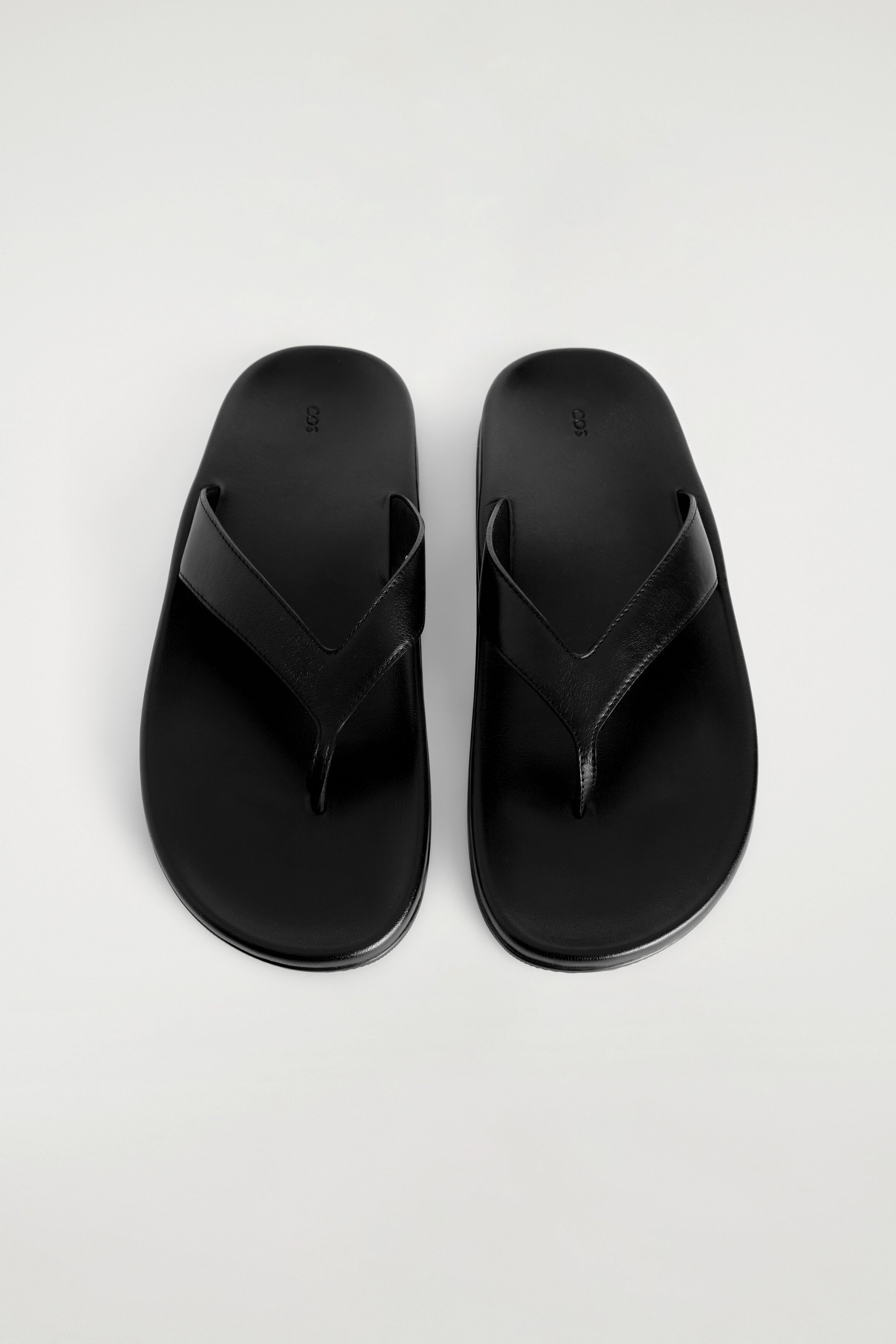 Sculpted Leather Flip Flops