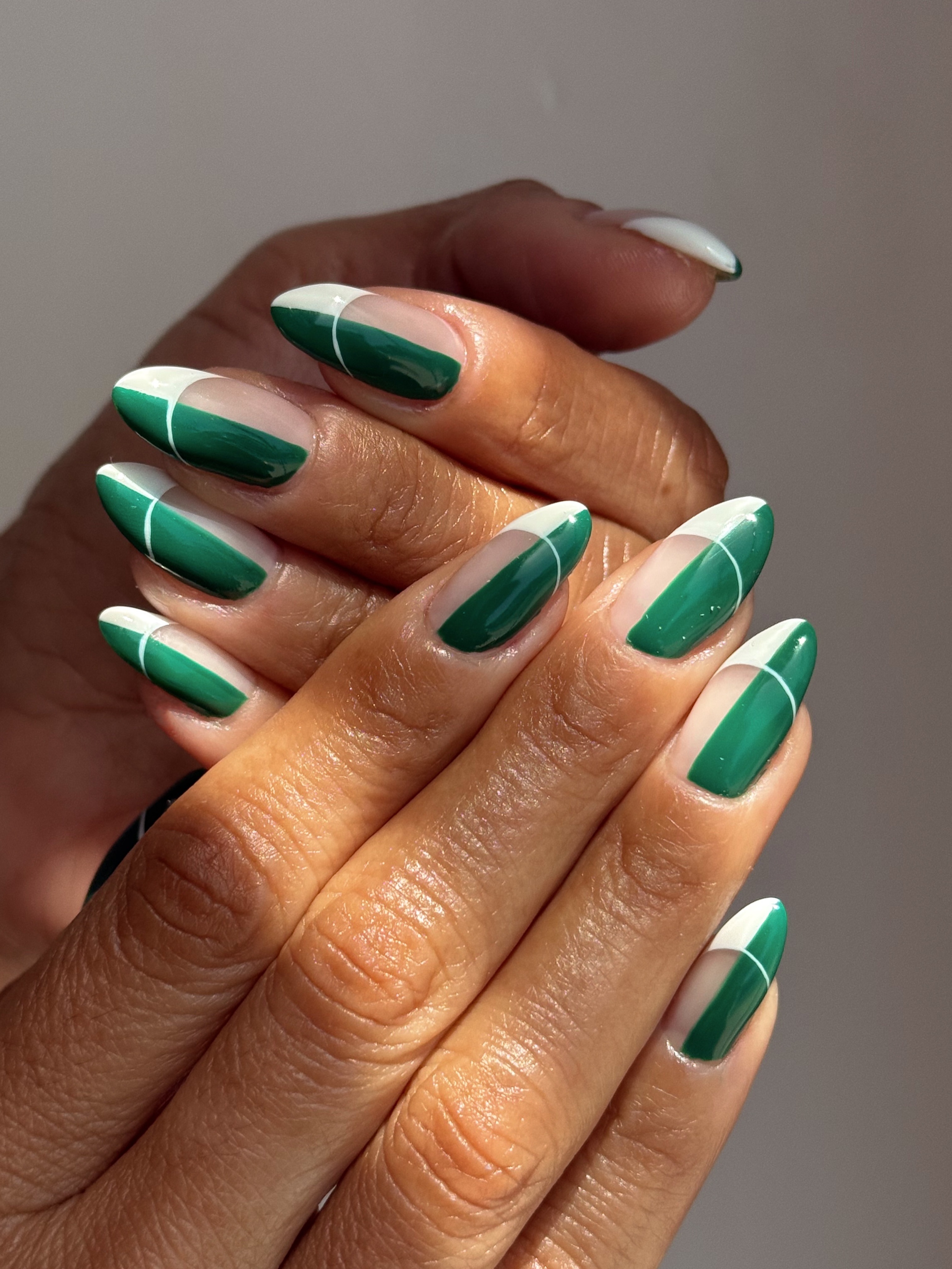 nail colours for august 2026