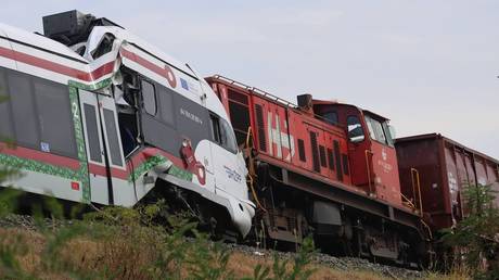 Two trains smash into each other in Croatia, dozens injured (VIDEOS)