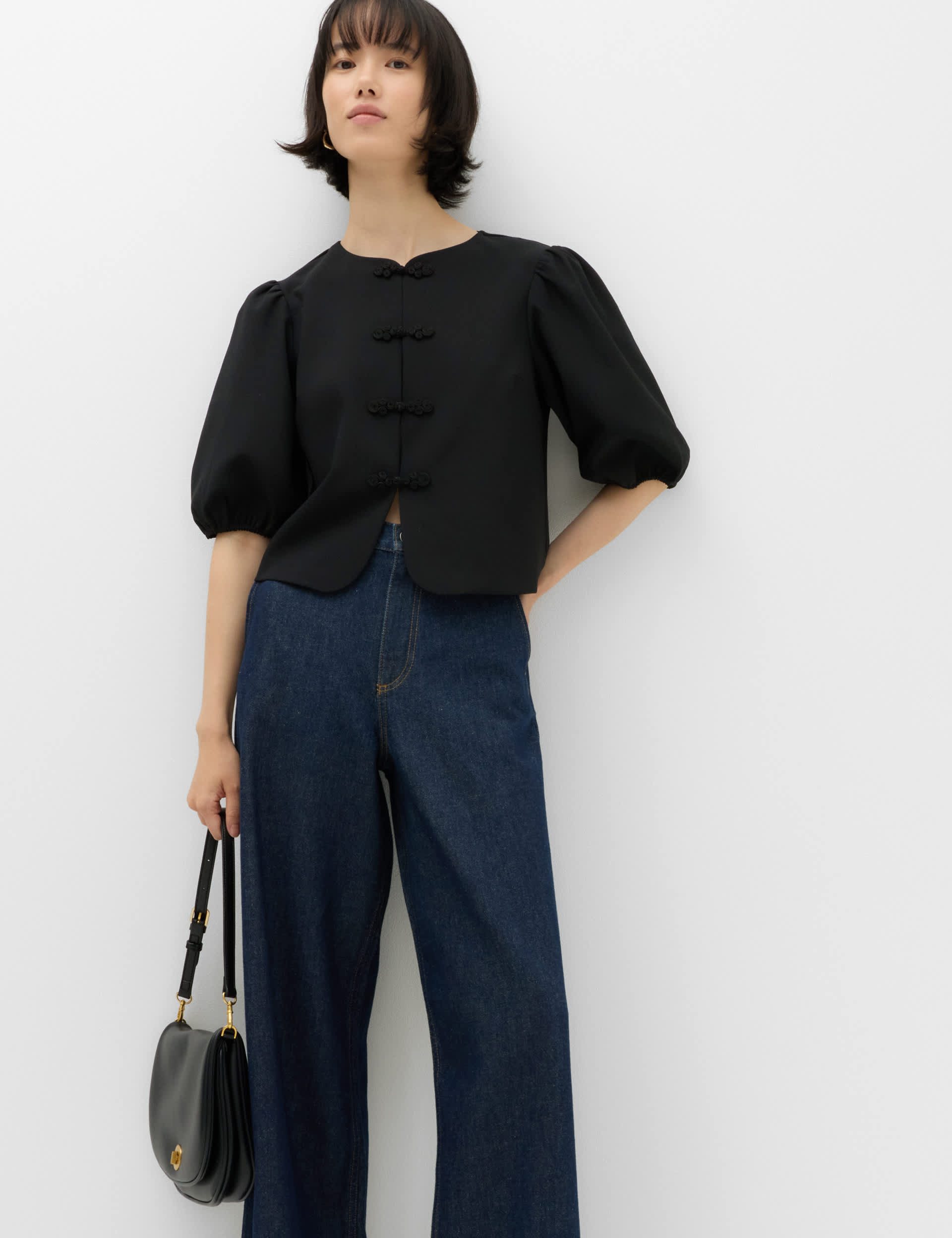 Knot Button Detail Puff Sleeve Top