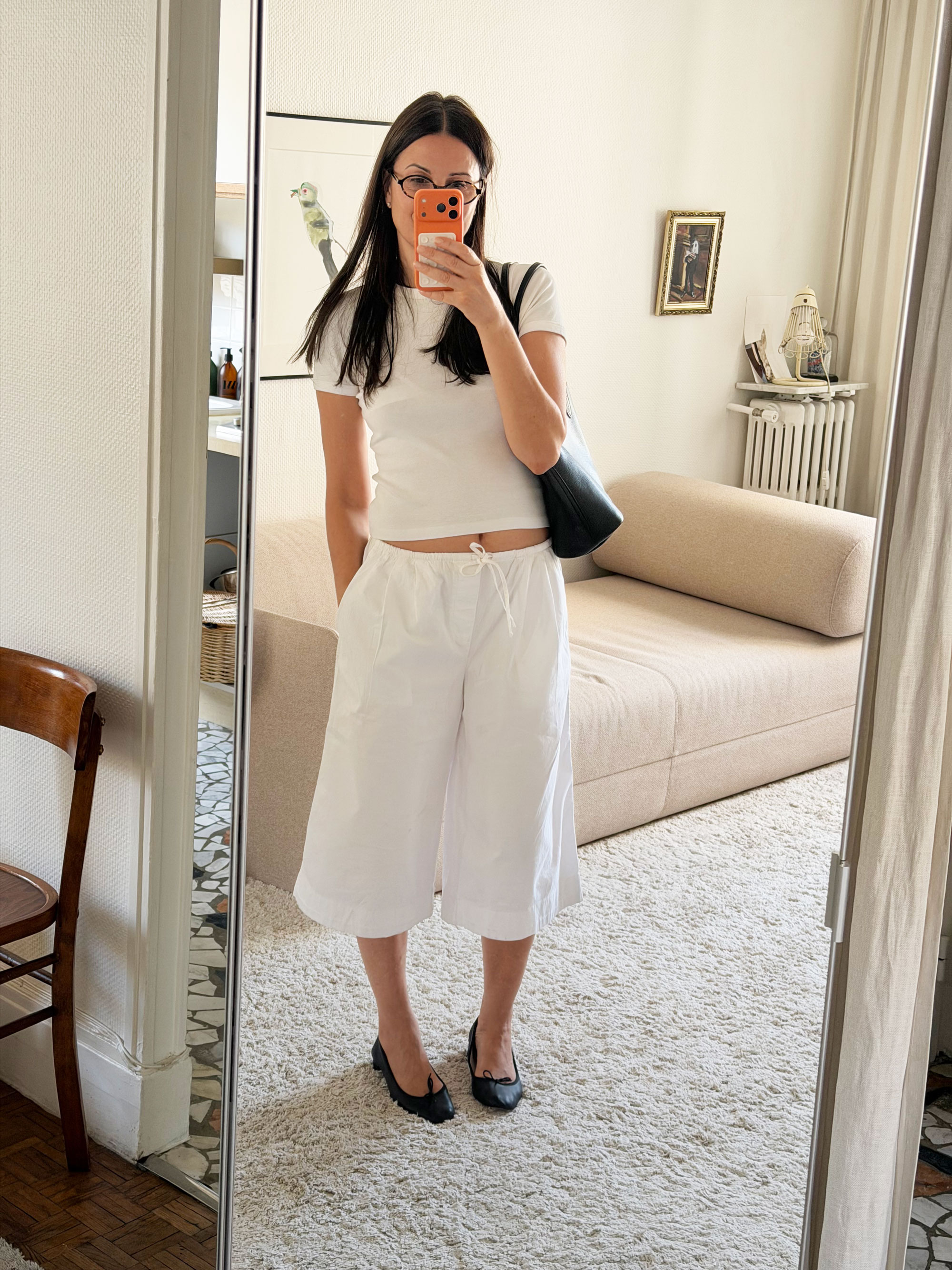 Elisabeth Bento outfits in Paris
