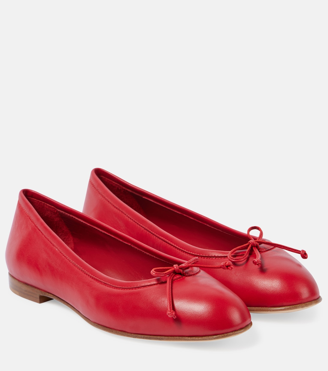 Veralli Verona Leather Ballet Flats in Red - Manolo Blahnik