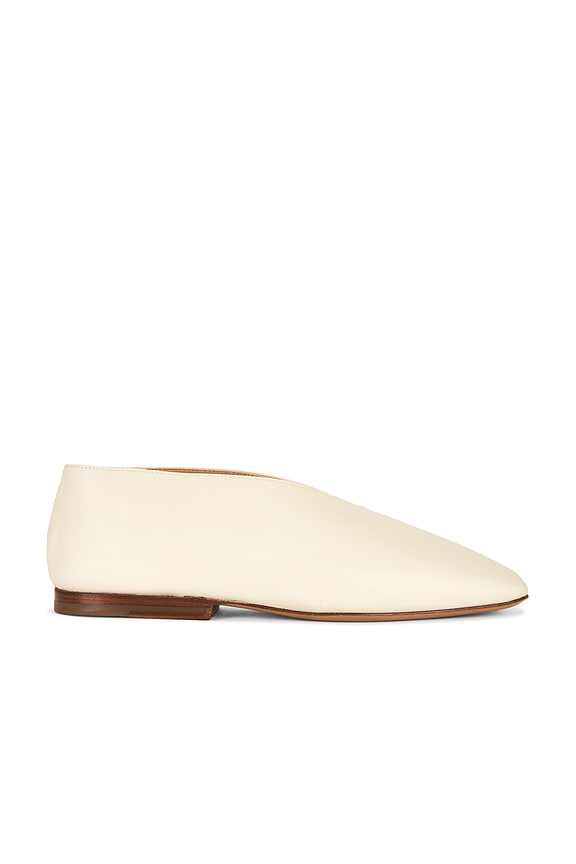 Square Soft V Flat