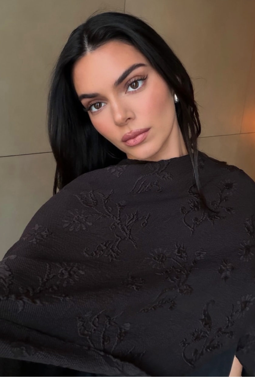 Kendall Jenner wearing a face of satin-finish makeup, courtesy of makeup artist Mary Phillips