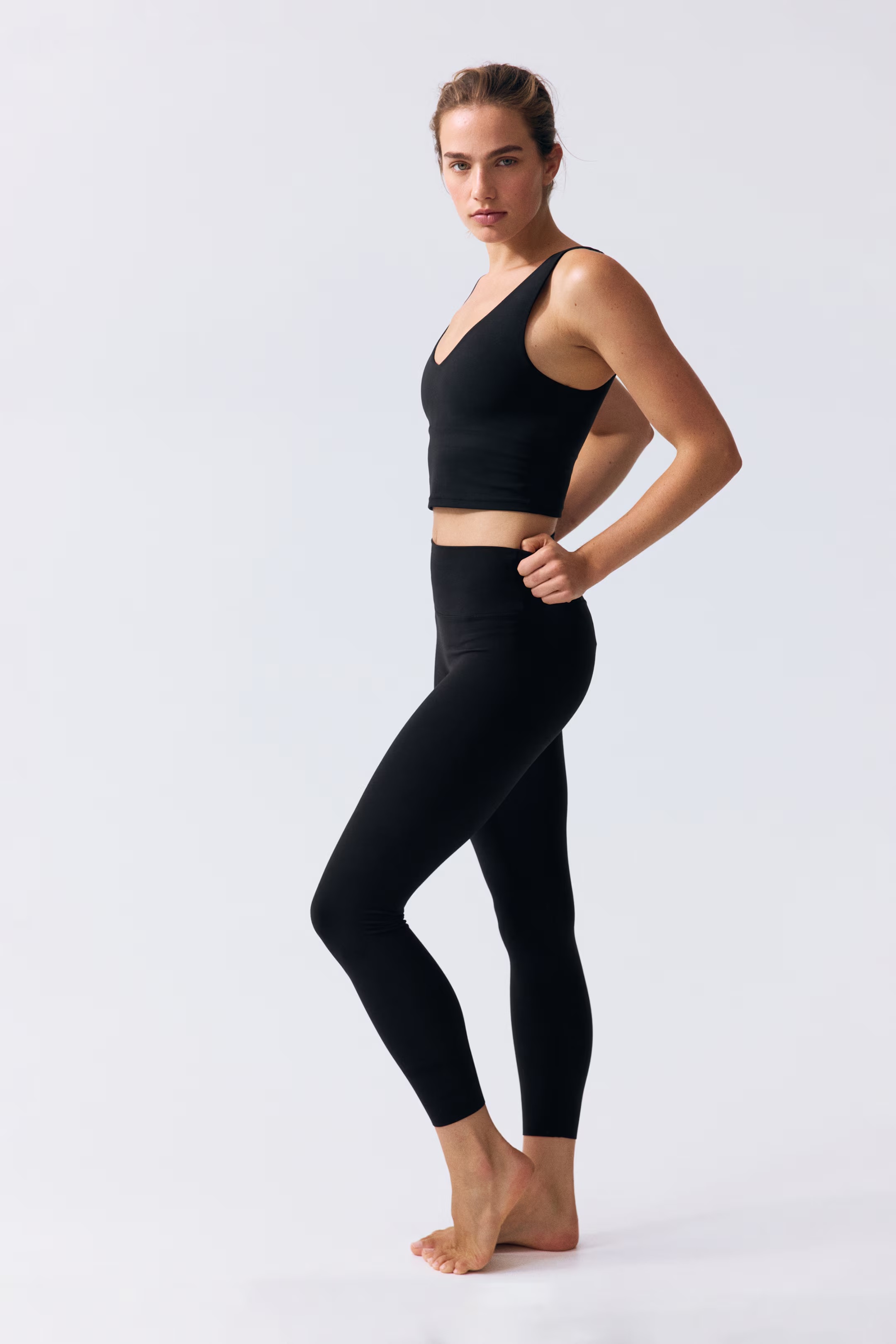 H&M