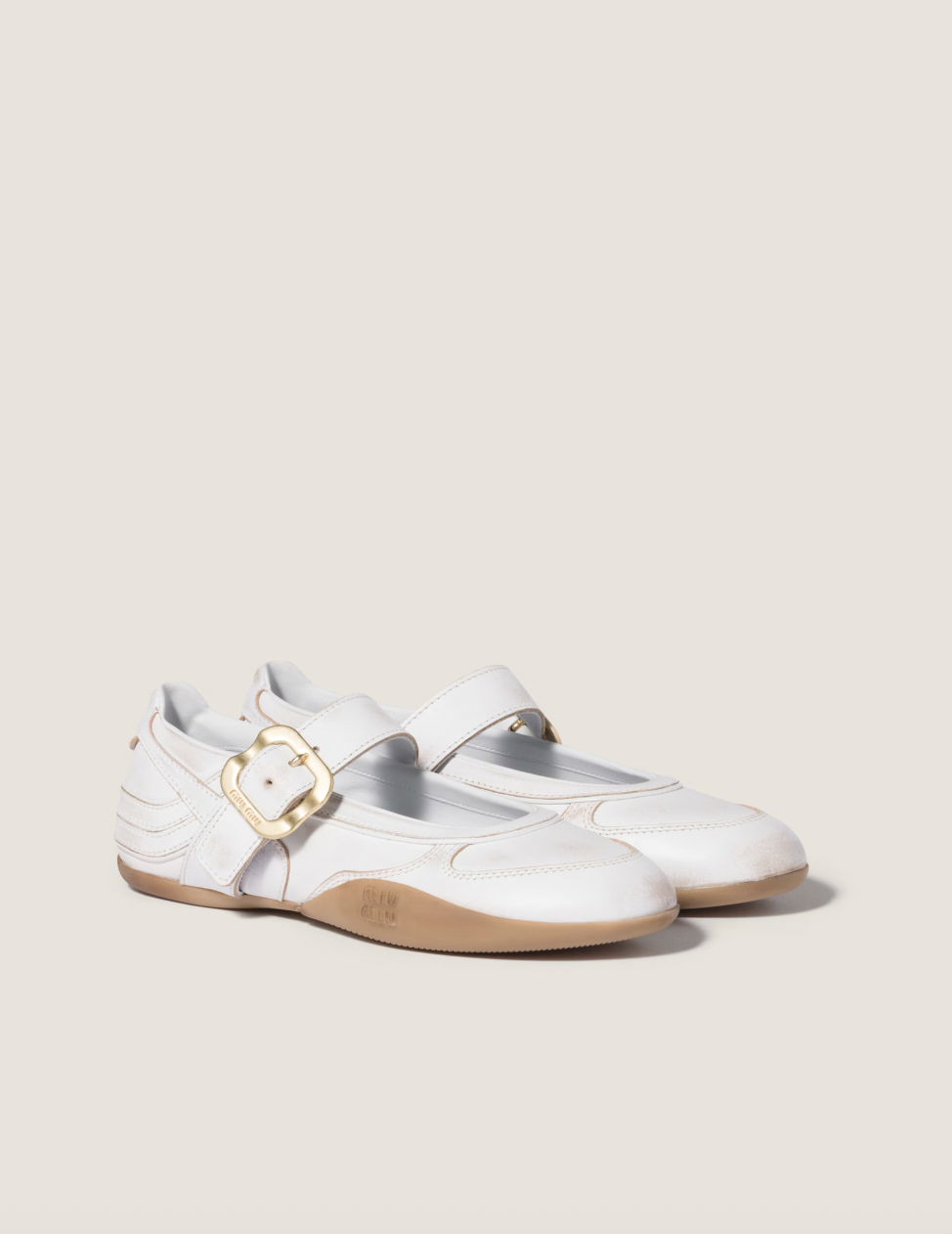 Gymnasium Leather Ballerinas With Strap and Buckle