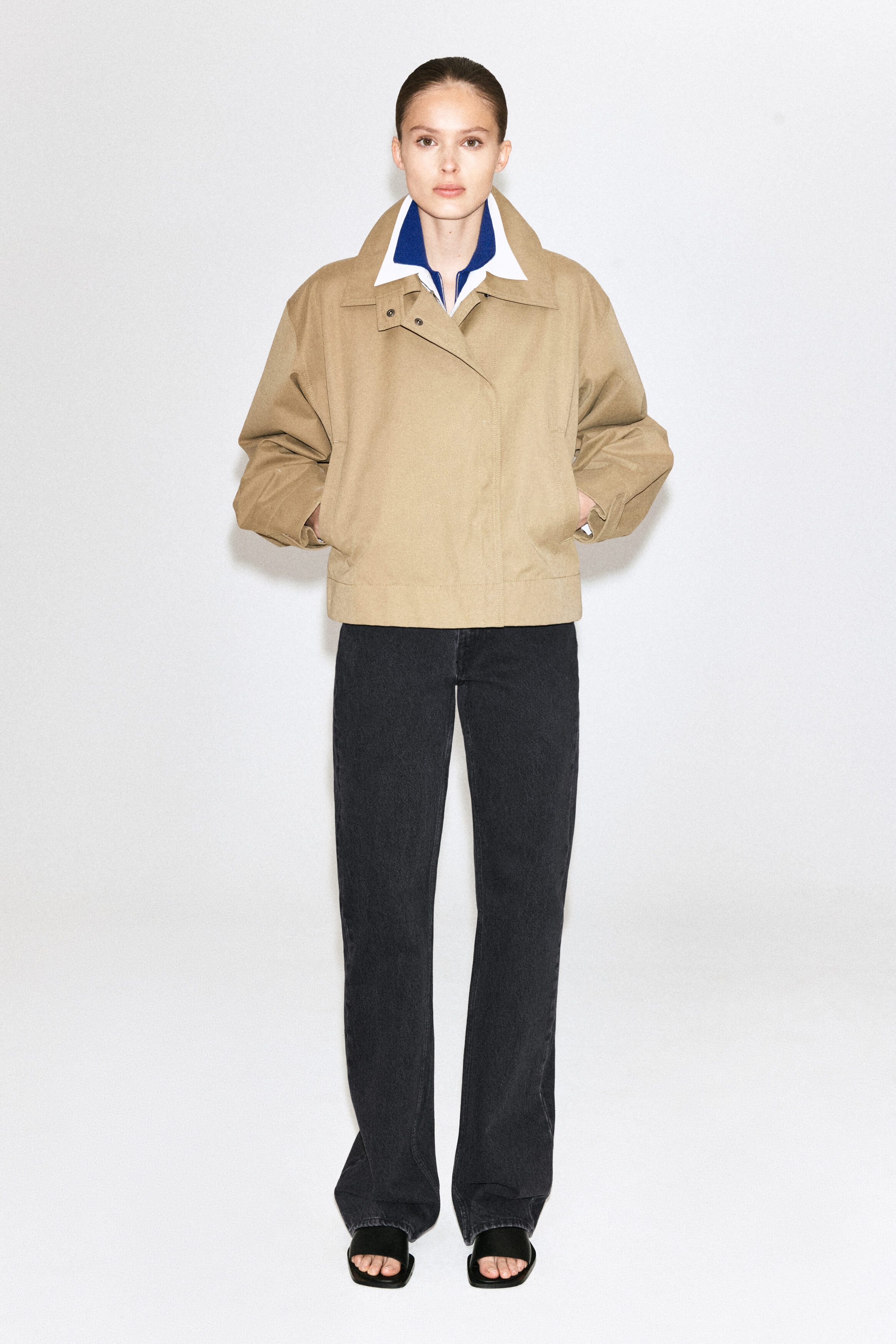 Rounded Short Trench Jacket