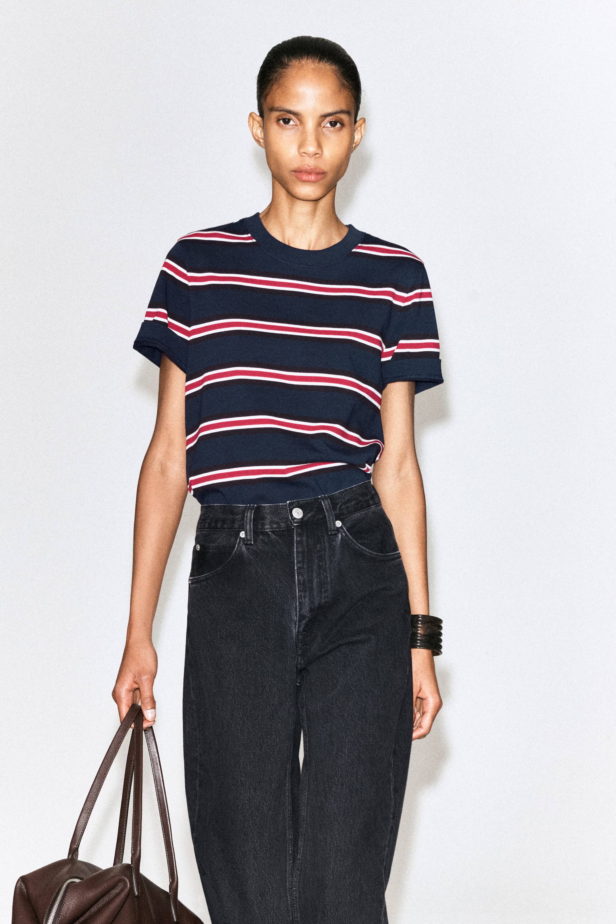 COS, CLEAN CUT T-SHIRT