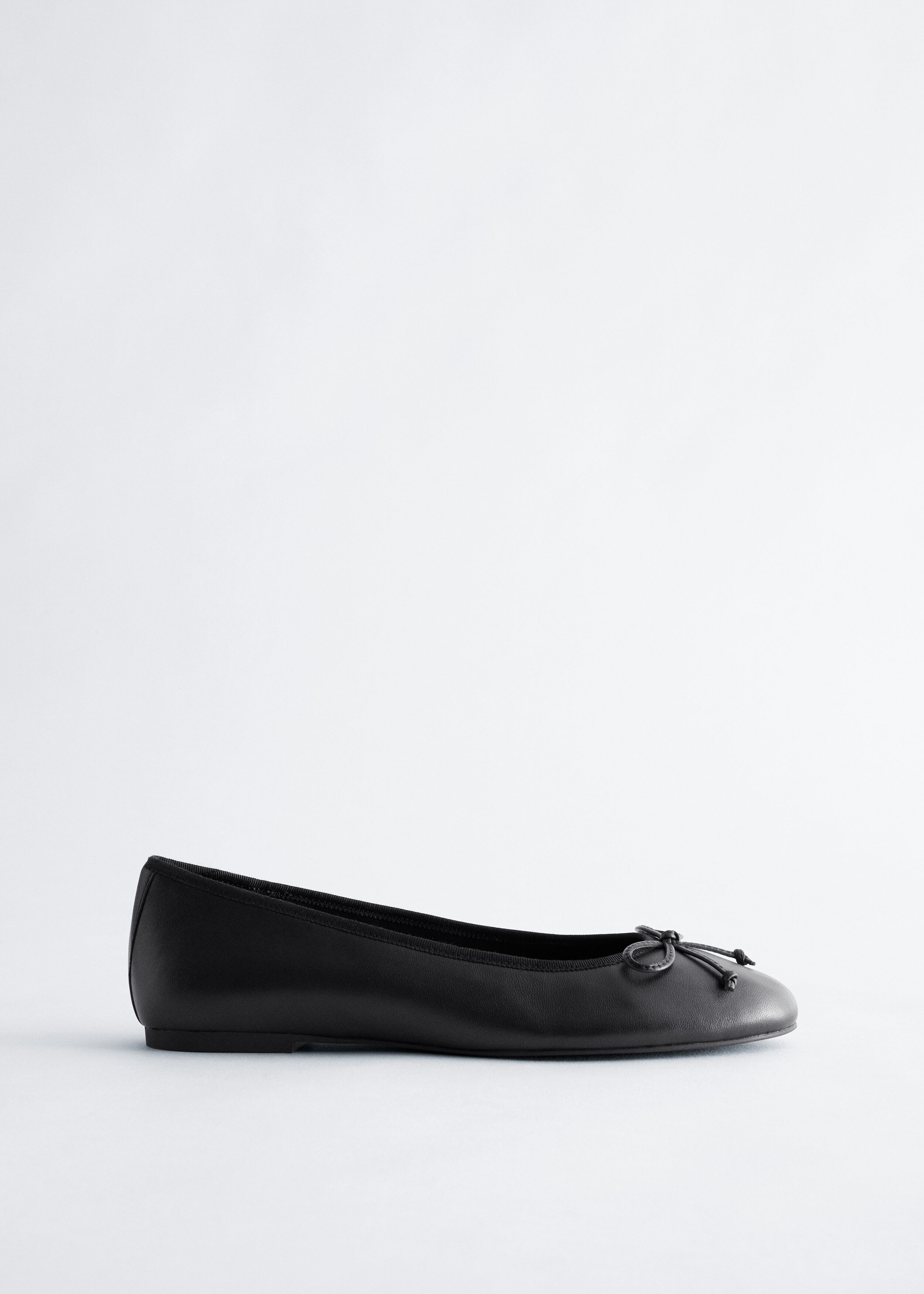 Leather Ballet Flats - Black
