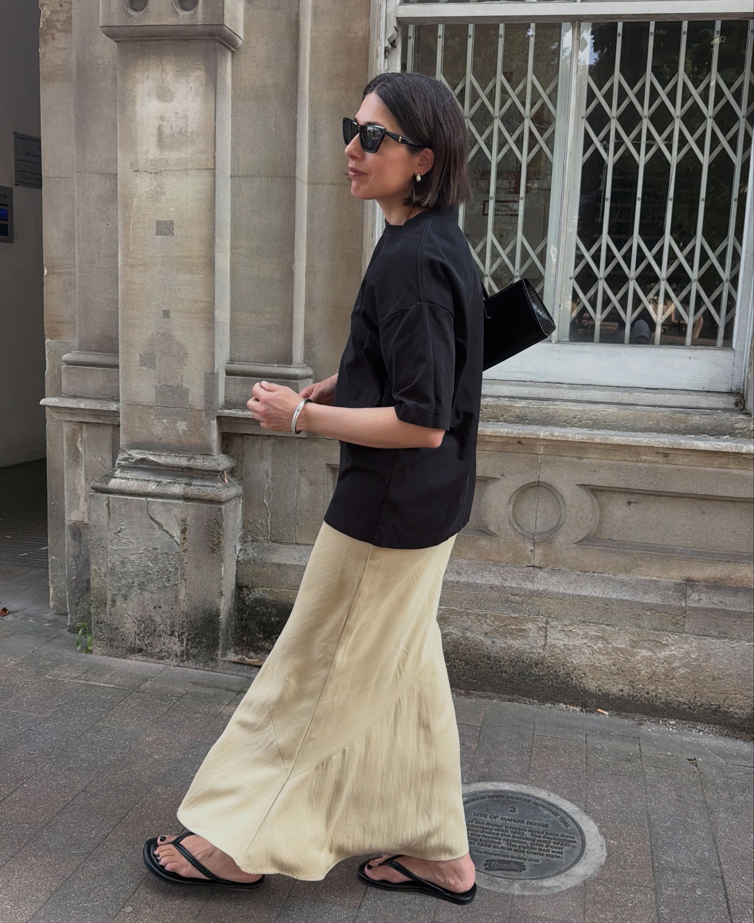An image of a woman wearing non jeans fall outfit idea 2026
