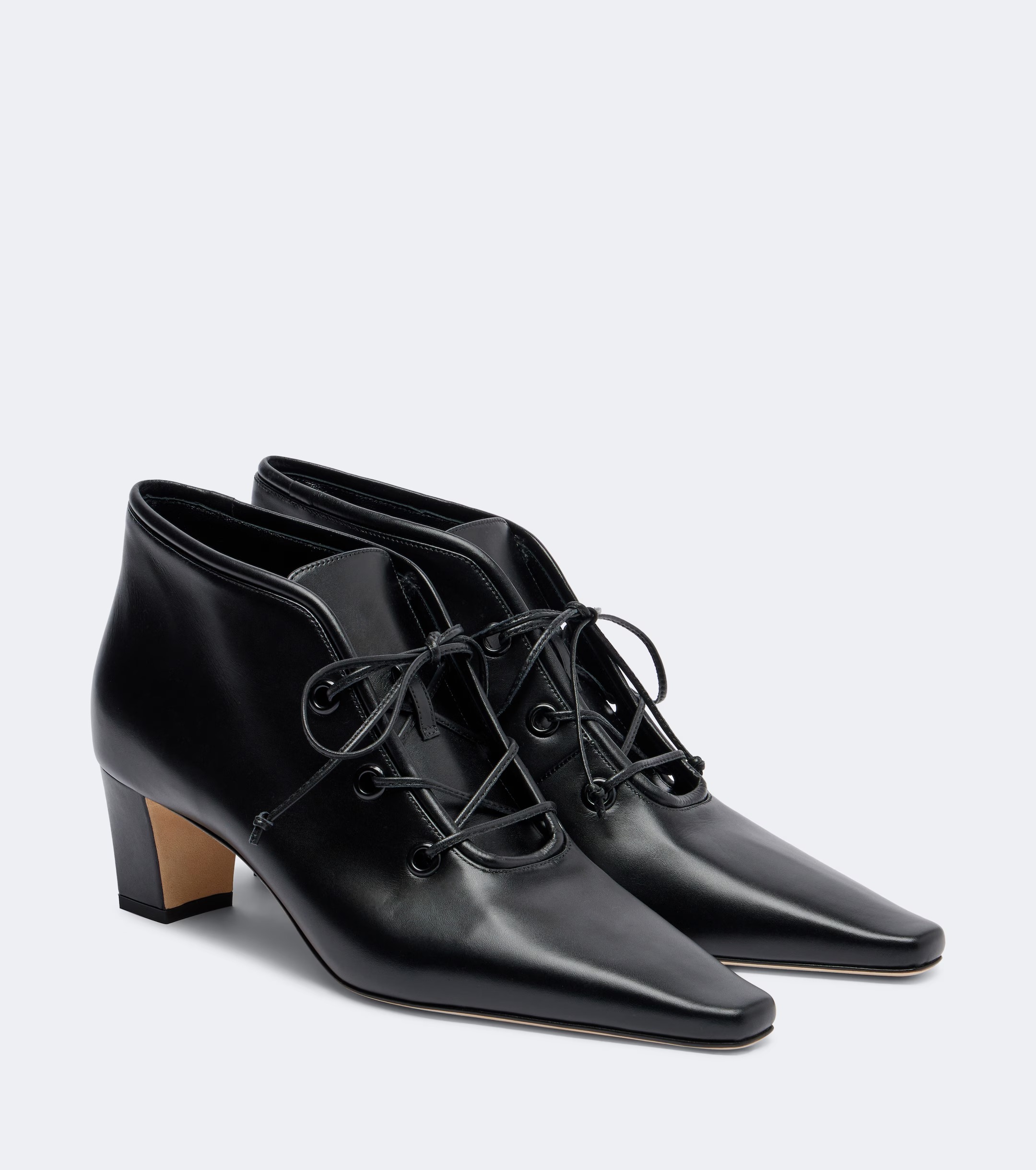 manolo blahnik boots