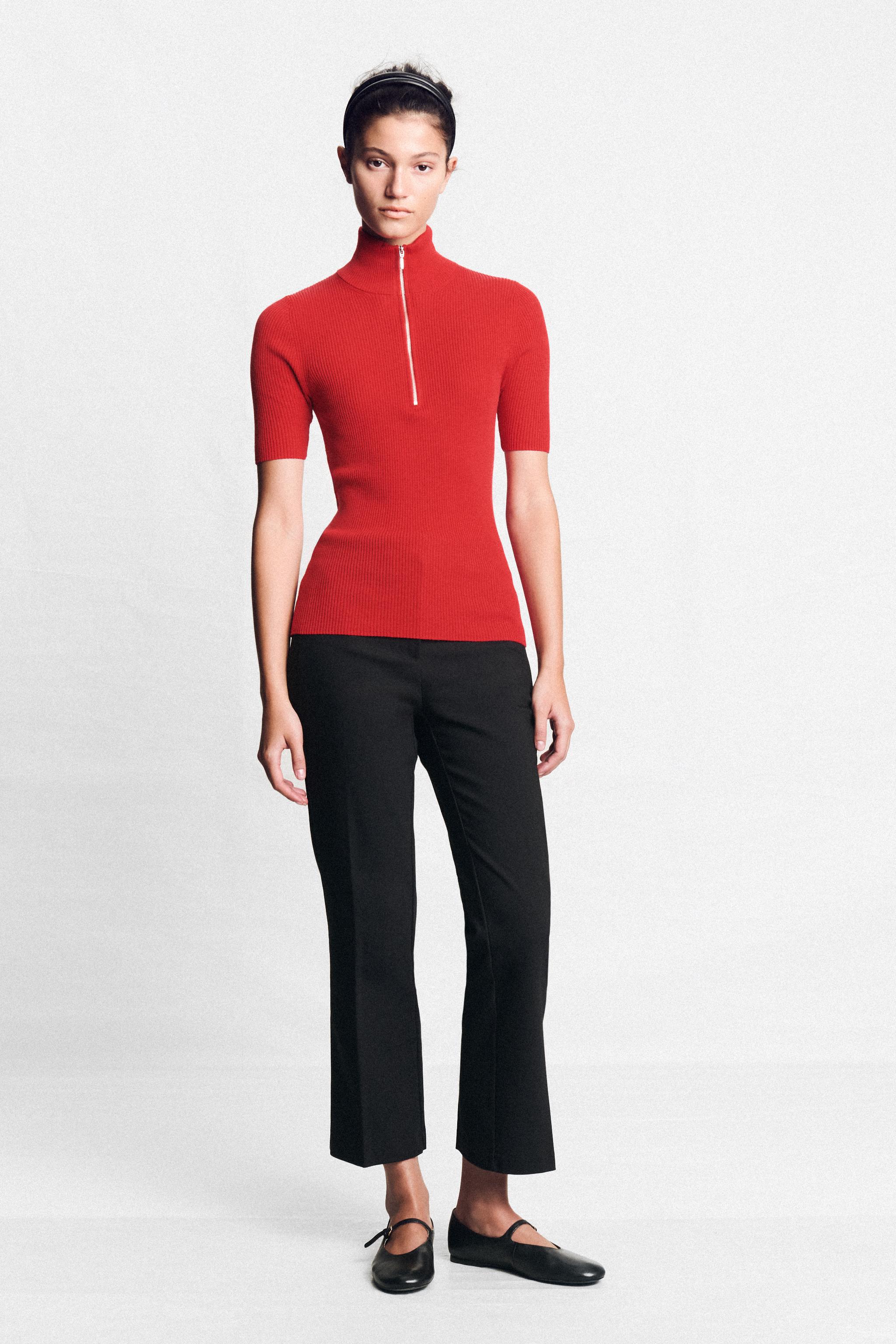 Fitted Ribbed Knit Top - Red - S