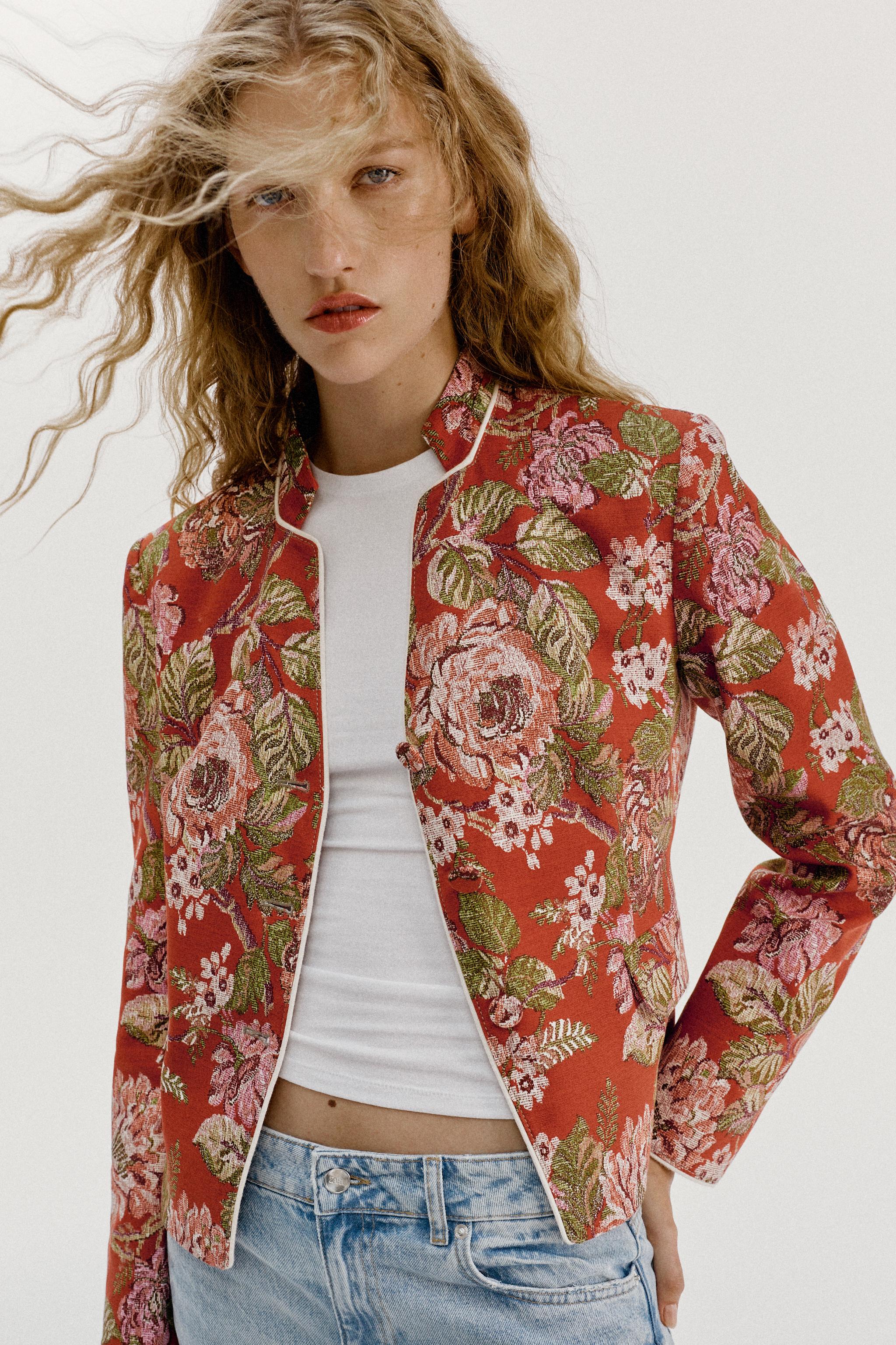 Floral Print Blazer - Multicolored - Xs