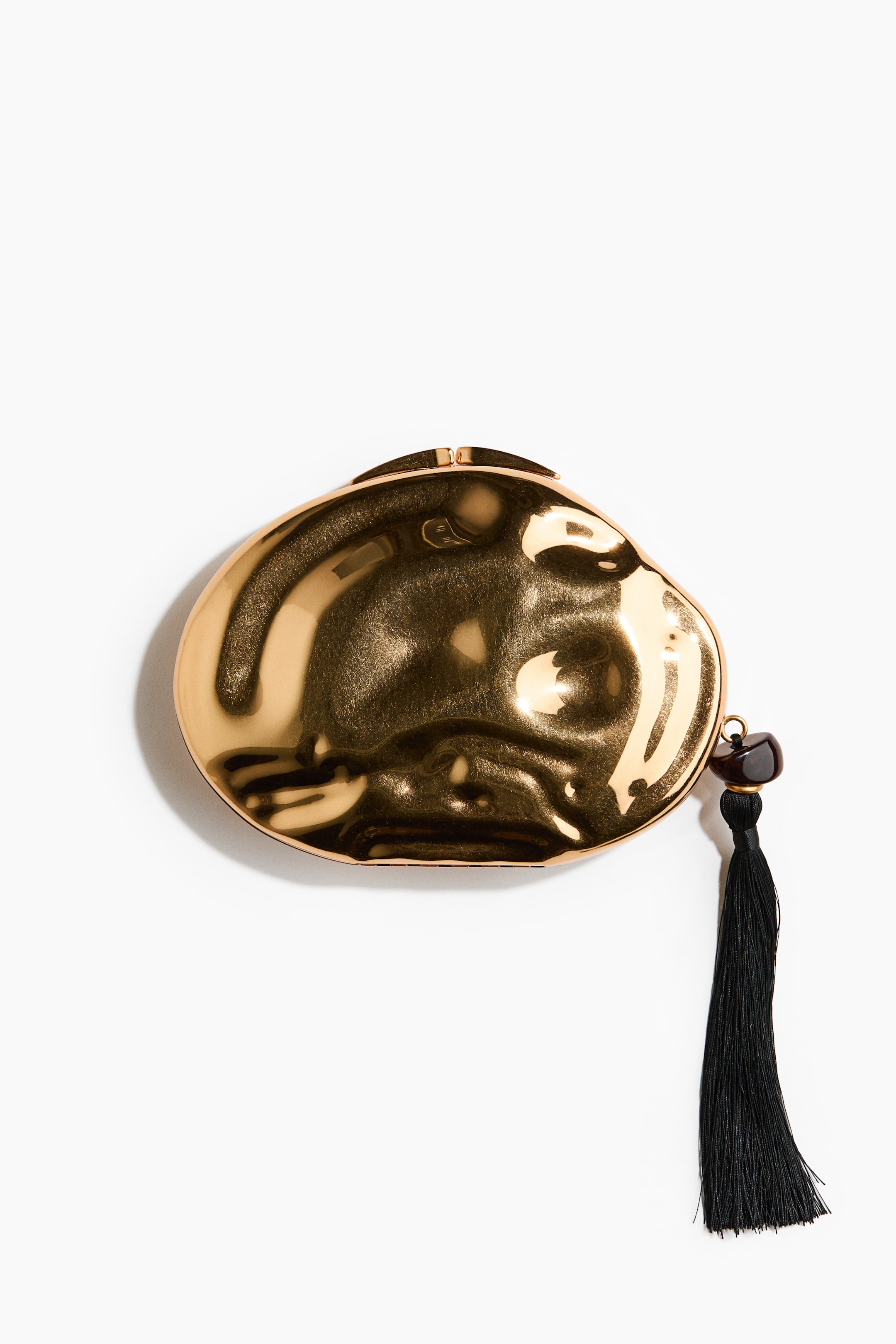 Asymmetric Metal Clutch